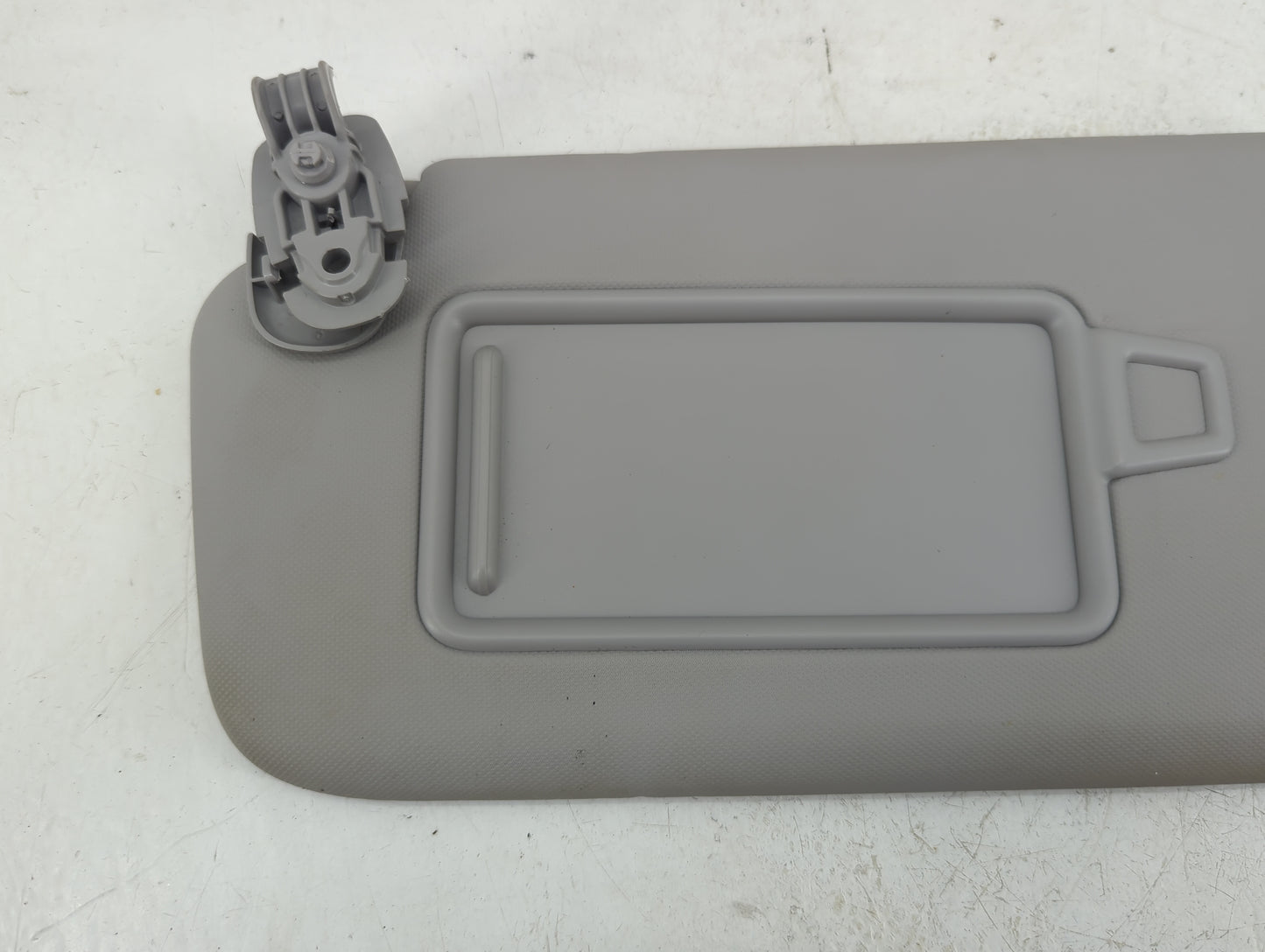 2018-2021 Hyundai Kona Sun Visor Shade Replacement Driver Left Mirror Fits Fits 2018 2019 2020 2021 OEM Used Auto Parts - Oe