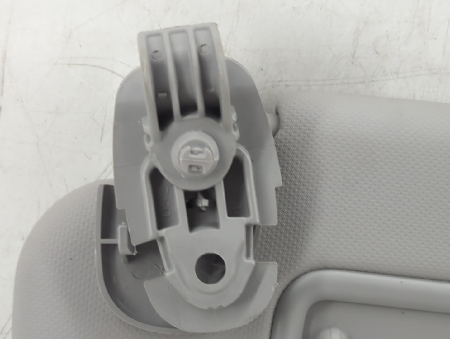 2018-2021 Hyundai Kona Sun Visor Shade Replacement Driver Left Mirror Fits Fits 2018 2019 2020 2021 OEM Used Auto Parts - Oe