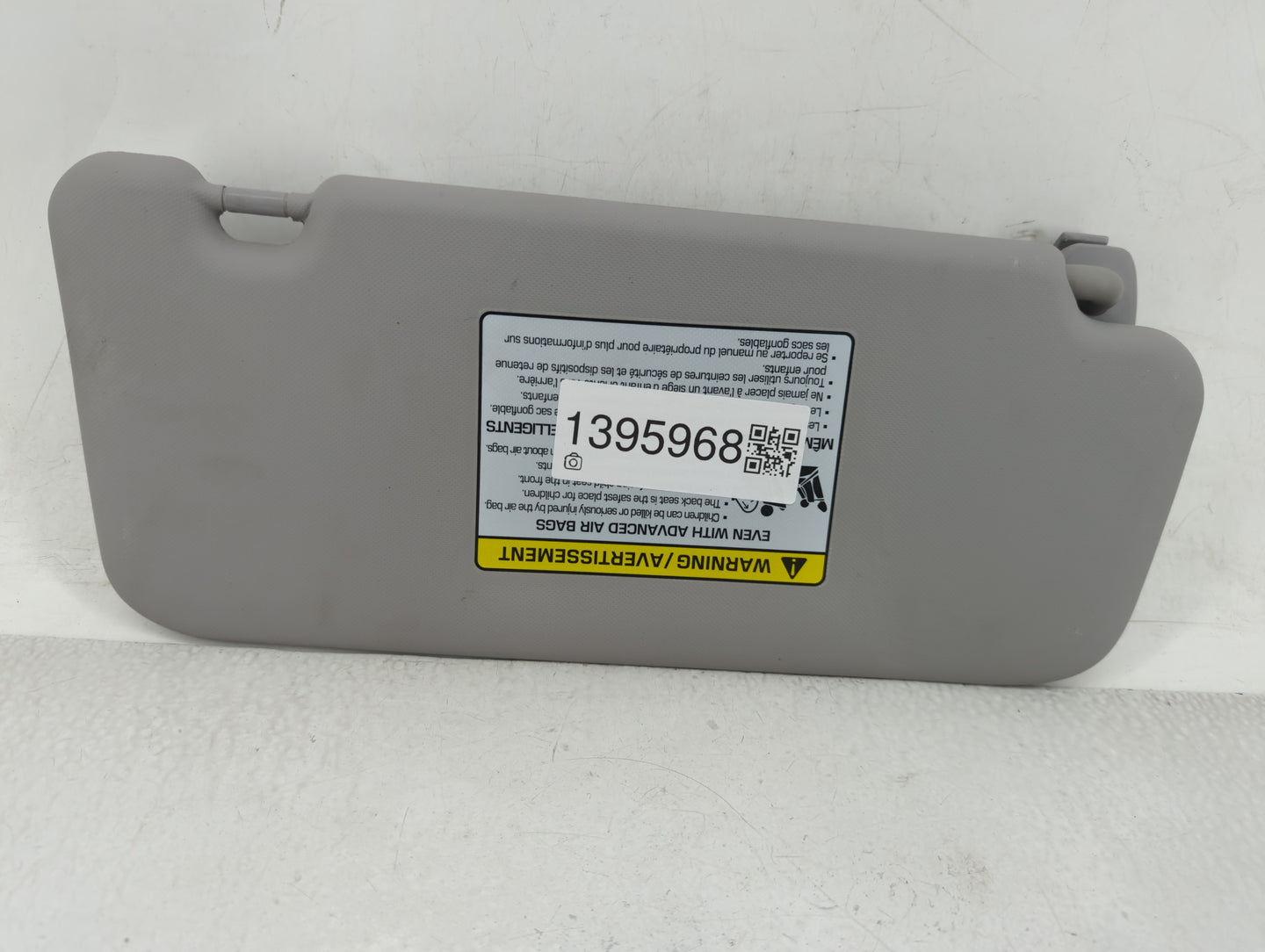 2018-2021 Hyundai Kona Sun Visor Shade Replacement Driver Left Mirror Fits Fits 2018 2019 2020 2021 OEM Used Auto Parts - Oe