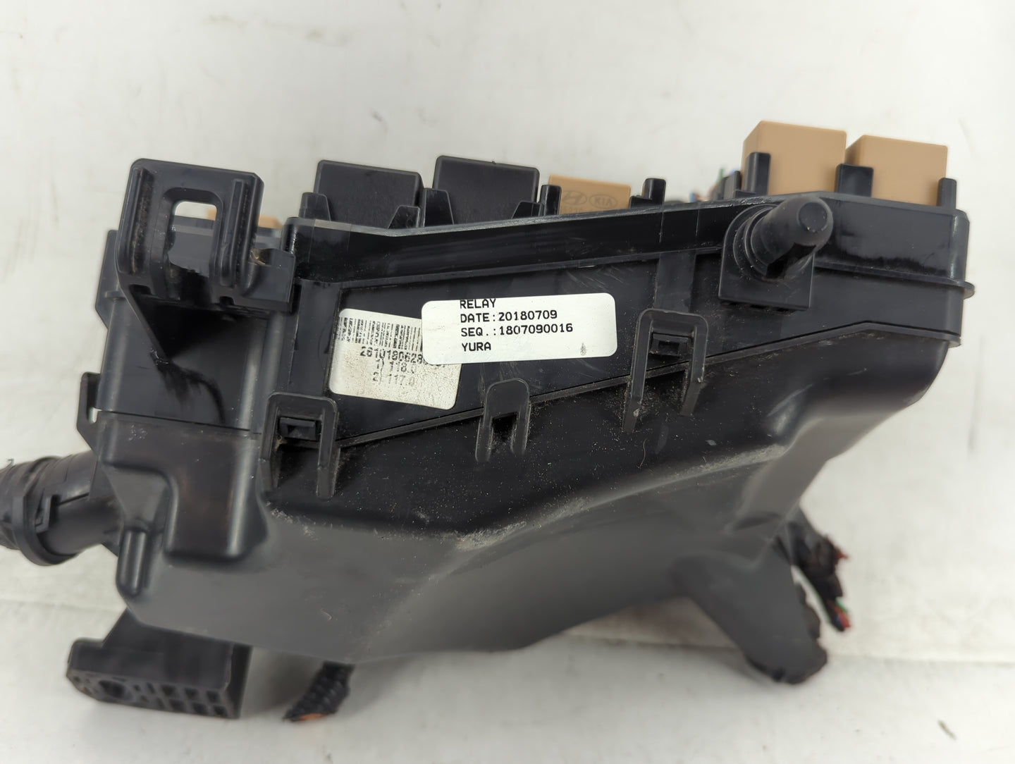 2018-2021 Hyundai Kona Fusebox Fuse Box Panel Relay Module P/N:91219-G3170 Fits Fits 2018 2019 2020 2021 OEM Used Auto Parts