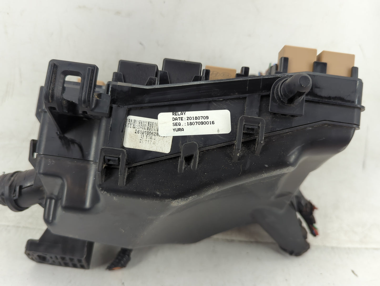 2018-2021 Hyundai Kona Fusebox Fuse Box Panel Relay Module P/N:91219-G3170 Fits Fits 2018 2019 2020 2021 OEM Used Auto Parts