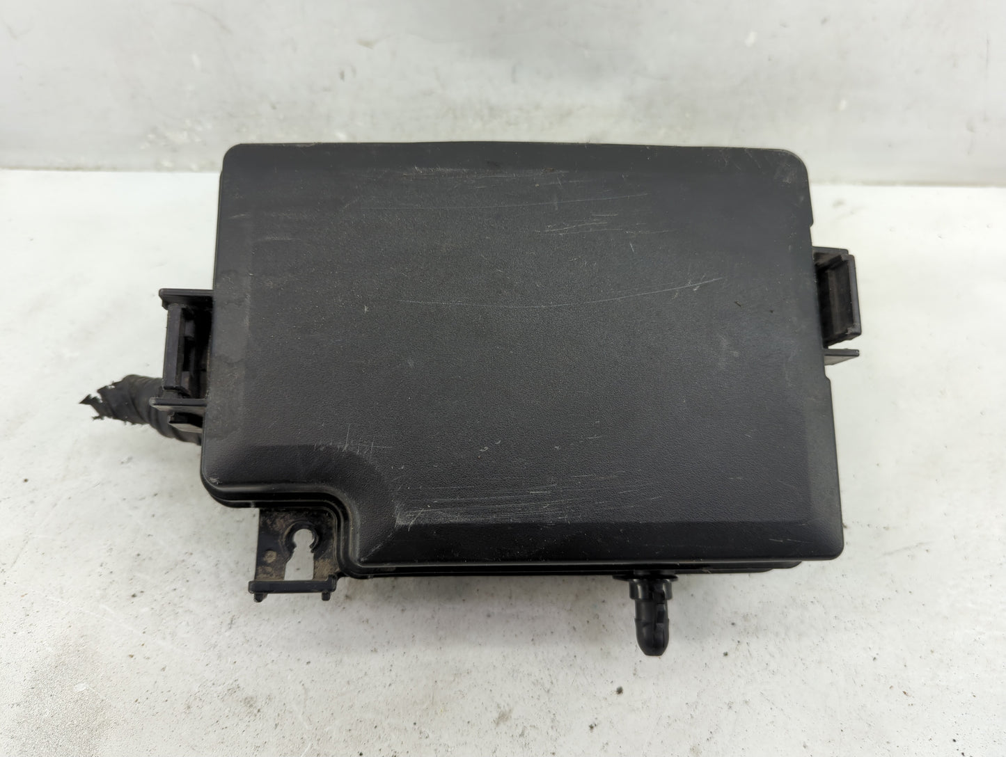 2018-2021 Hyundai Kona Fusebox Fuse Box Panel Relay Module Fits Fits 2018 2019 2020 2021 OEM Used Auto Parts - Oemusedautopa