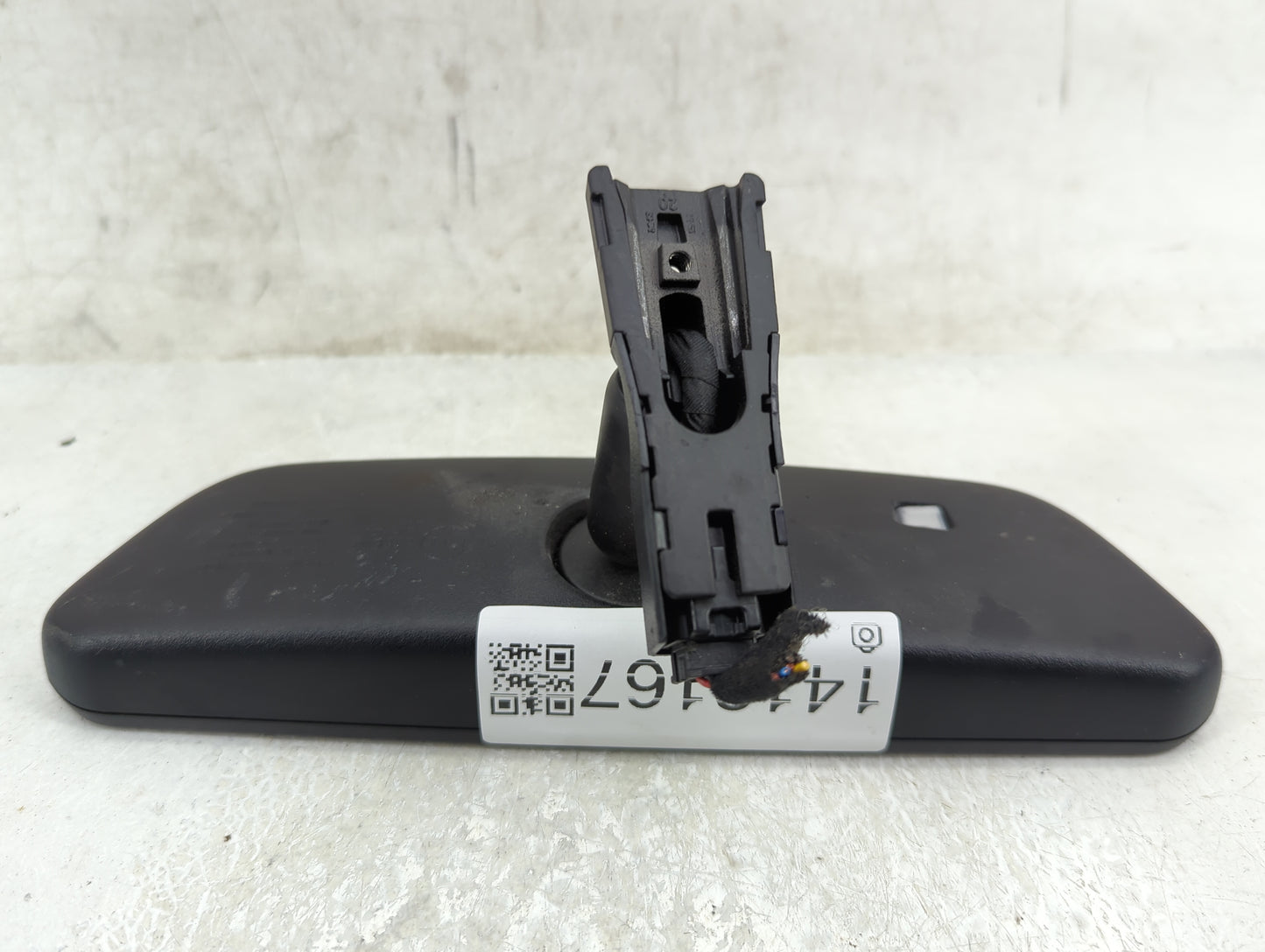 2018-2021 Hyundai Kona Interior Rear View Mirror Replacement OEM P/N:4112A-UAHL5A Fits OEM Used Auto Parts - Oemusedautopart