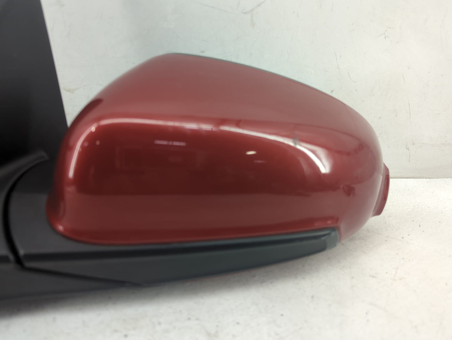2018-2021 Hyundai Kona Driver Side View Mirror - Left Door Mirror OEM Used - Oemusedautoparts1.com