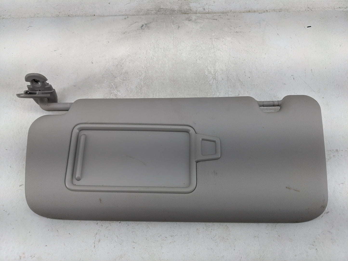 2018-2021 Hyundai Kona Sun Visor Shade Replacement Driver Left Mirror Fits Fits 2018 2019 2020 2021 OEM Used Auto Parts - Oe