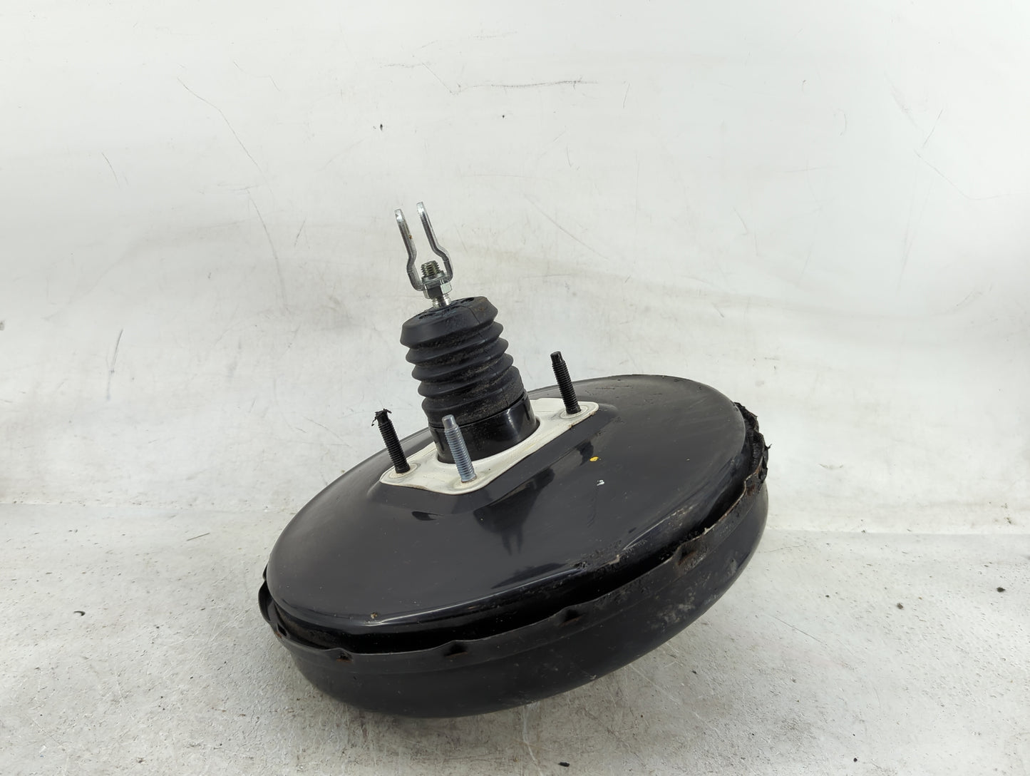 2018-2021 Hyundai Kona Power Brake Booster Oem 1489618 - Oemusedautoparts1.com