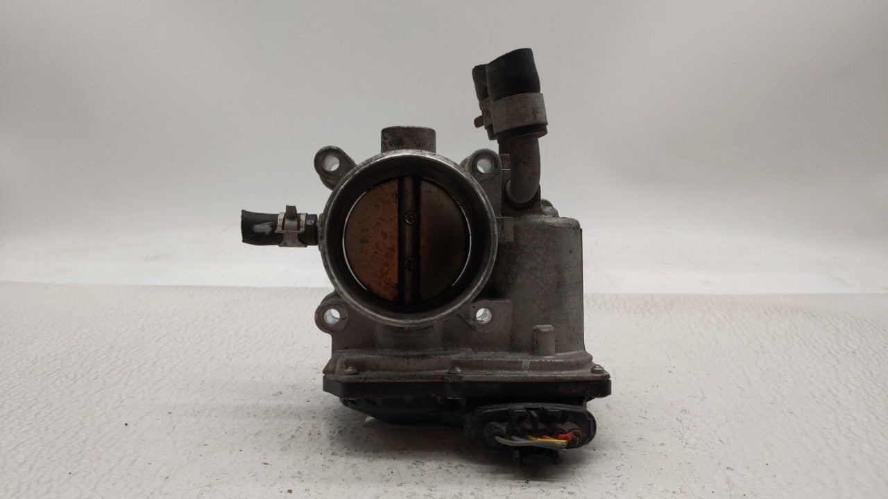 2018-2019 Hyundai Kona Throttle Body P/N:35100-2B340 Fits Fits 2015 2016 2017 2018 2019 OEM Used Auto Parts - Oemusedautopar
