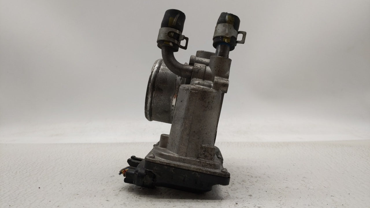 2018-2019 Hyundai Kona Throttle Body P/N:35100-2B340 Fits Fits 2015 2016 2017 2018 2019 OEM Used Auto Parts - Oemusedautopar