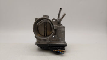 2018-2019 Hyundai Kona Throttle Body P/N:35100-2E400 Fits Fits 2012 2013 2014 2015 2016 2018 2019 OEM Used Auto Parts - Oemu