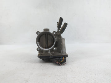 2018-2019 Hyundai Kona Throttle Body P/N:35100-2E400 35100-2E000 Fits Fits 2012 2013 2014 2015 2016 2018 2019 OEM Used Auto 