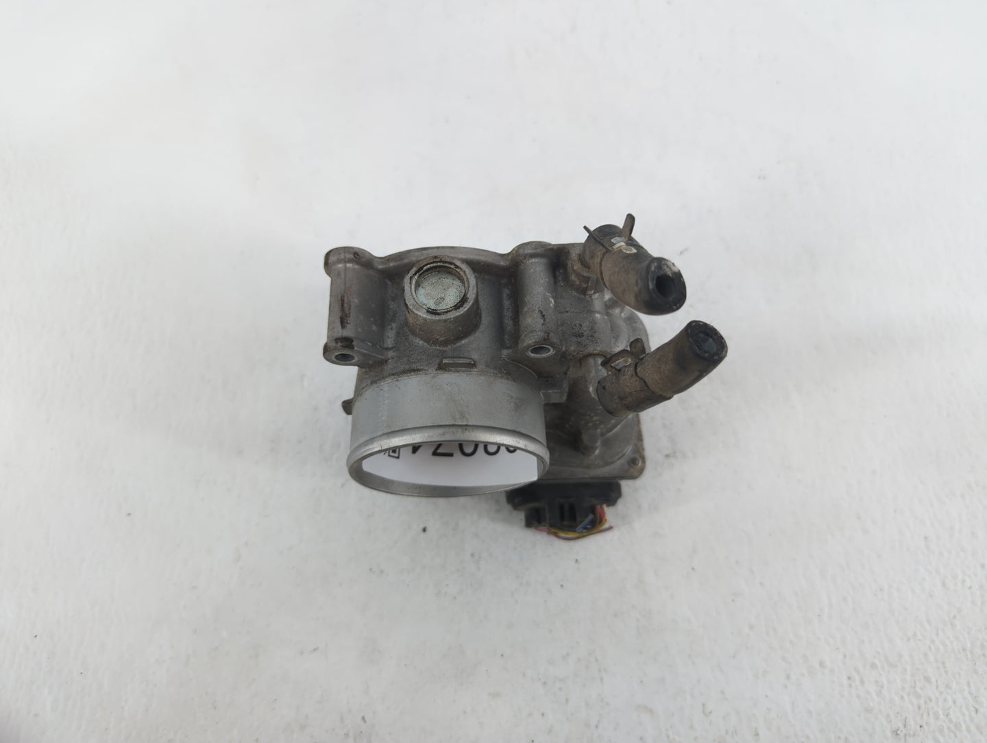 2018-2019 Hyundai Kona Throttle Body P/N:35100-2E400 35100-2E000 Fits Fits 2012 2013 2014 2015 2016 2018 2019 OEM Used Auto 