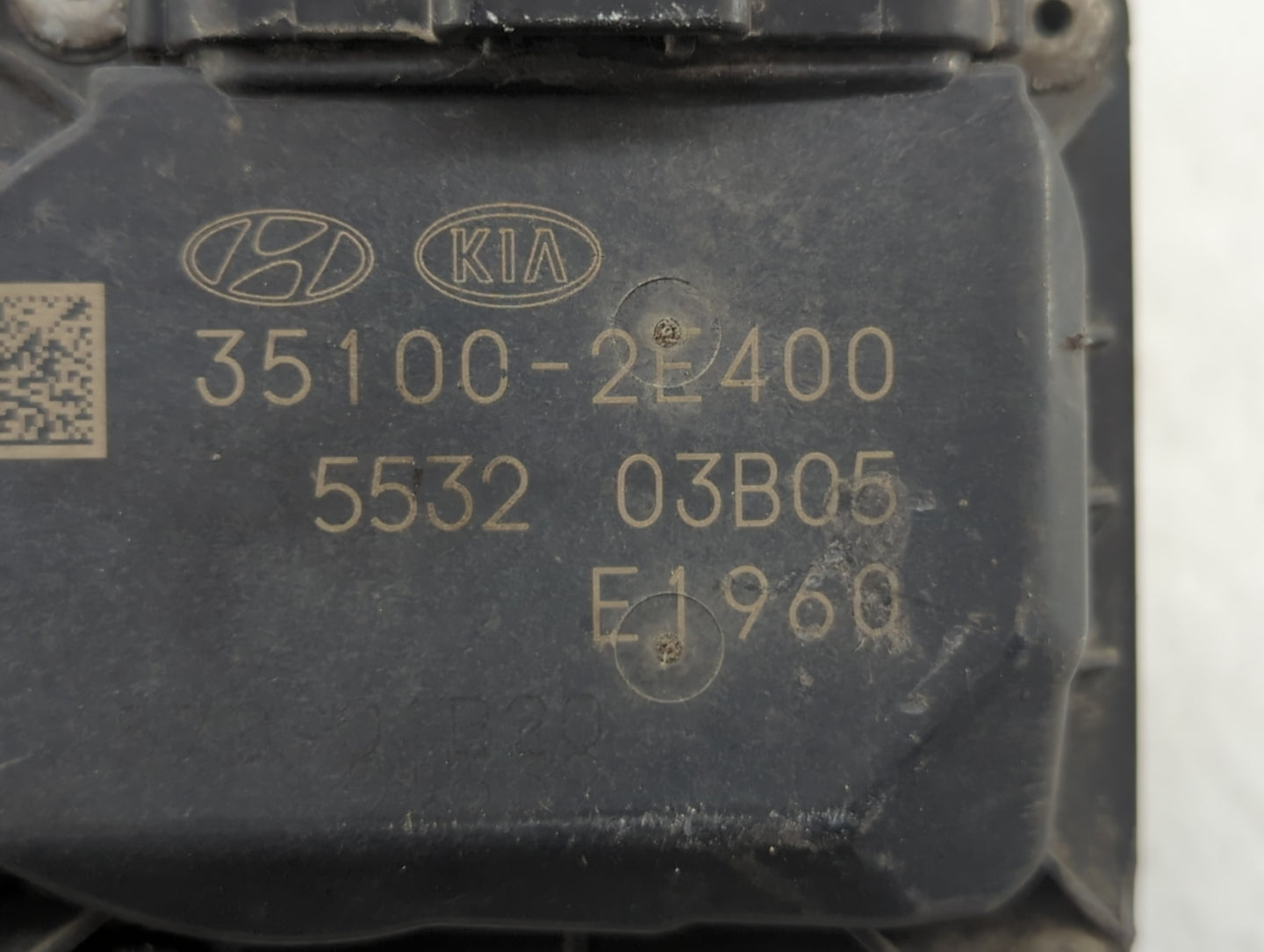 2018-2019 Hyundai Kona Throttle Body P/N:35100-2E400 35100-2E000 Fits Fits 2012 2013 2014 2015 2016 2018 2019 OEM Used Auto 