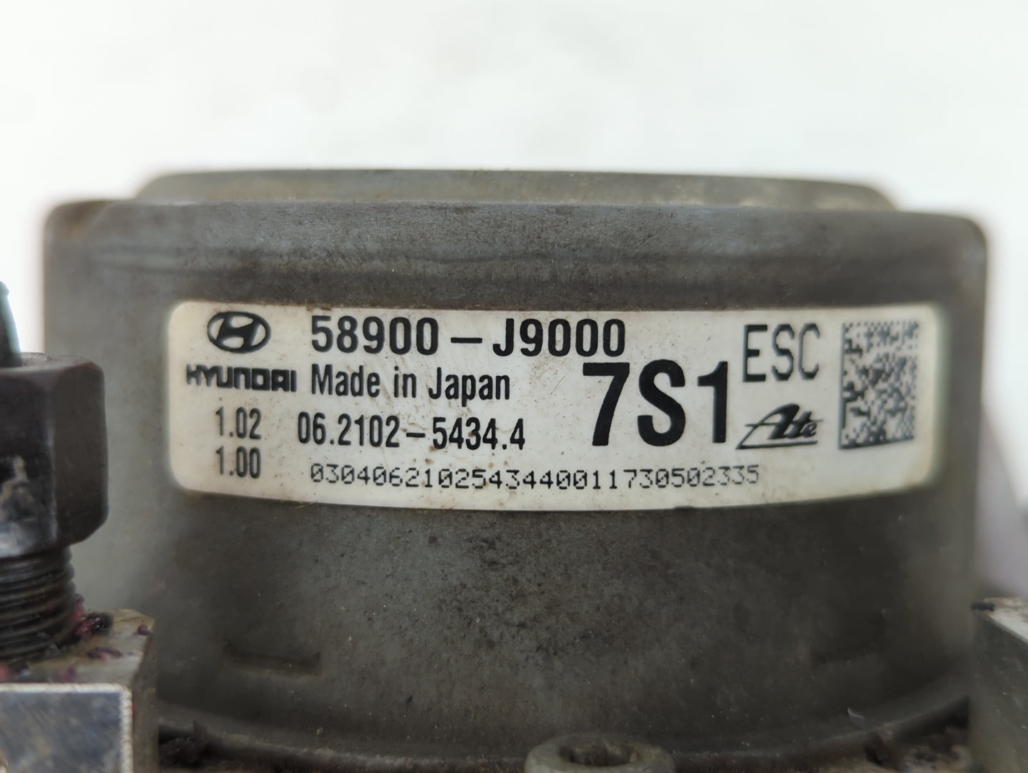 2018 Hyundai Kona ABS Pump Control Module Replacement P/N:58900-J9000 Fits OEM Used Auto Parts - Oemusedautoparts1.com