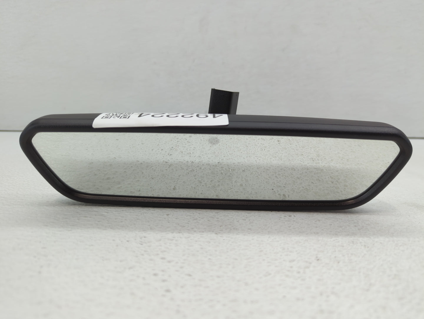 2018-2022 Hyundai Kona Interior Rear View Mirror Replacement OEM P/N:E11048576 Fits Fits 2018 2019 2020 2021 2022 OEM Used A