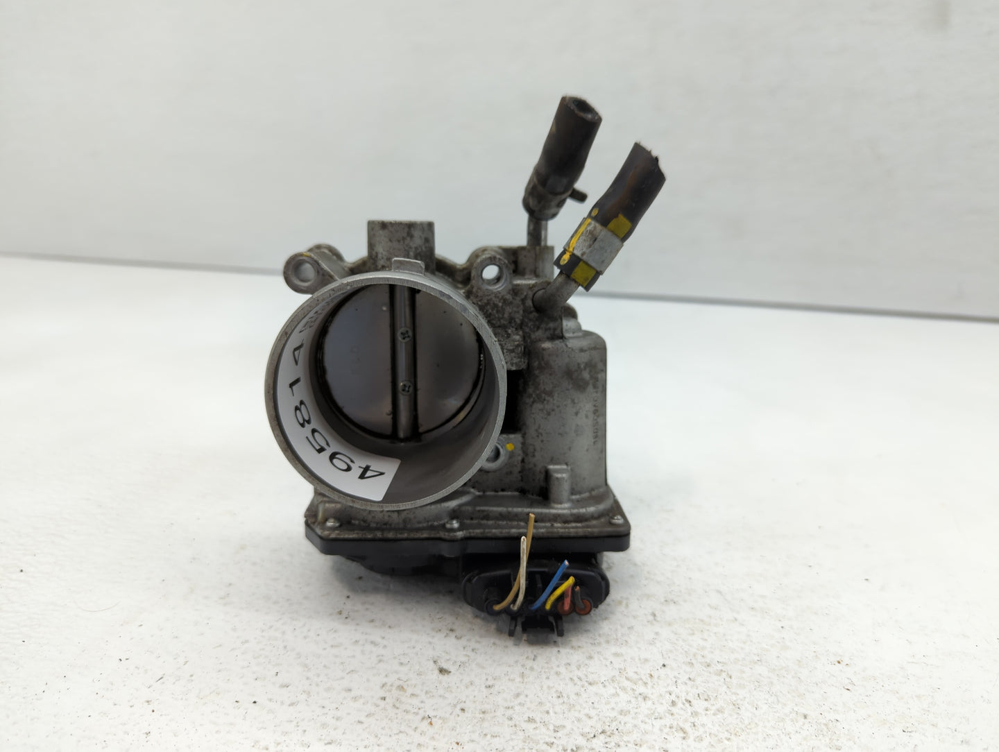 2018-2021 Hyundai Kona Throttle Body P/N:5532 10S15 Fits Fits 2012 2013 2014 2015 2016 2018 2019 2020 2021 OEM Used Auto Par