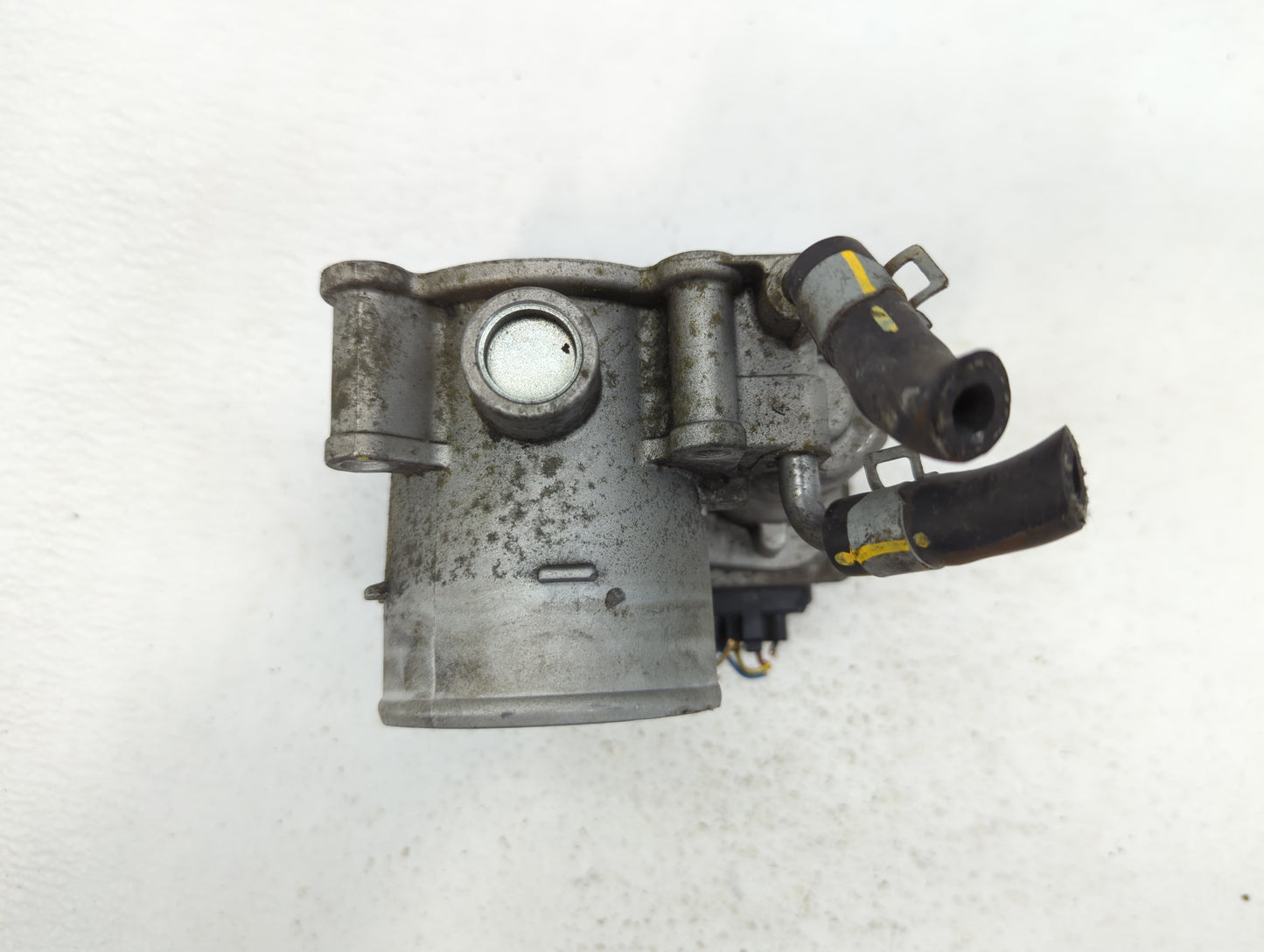 2018-2021 Hyundai Kona Throttle Body P/N:5532 10S15 Fits Fits 2012 2013 2014 2015 2016 2018 2019 2020 2021 OEM Used Auto Par