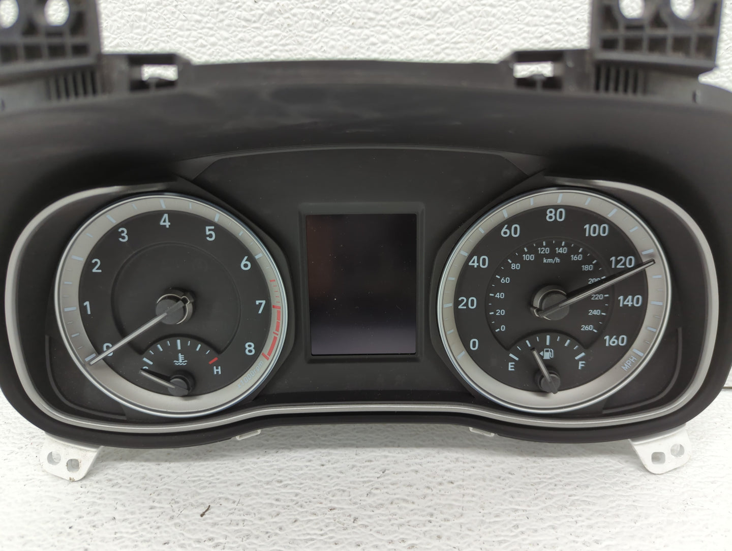 2018-2021 Hyundai Kona Instrument Cluster Speedometer Gauges P/N:94011J9080 Fits Fits 2018 2020 2021 OEM Used Auto Parts - O