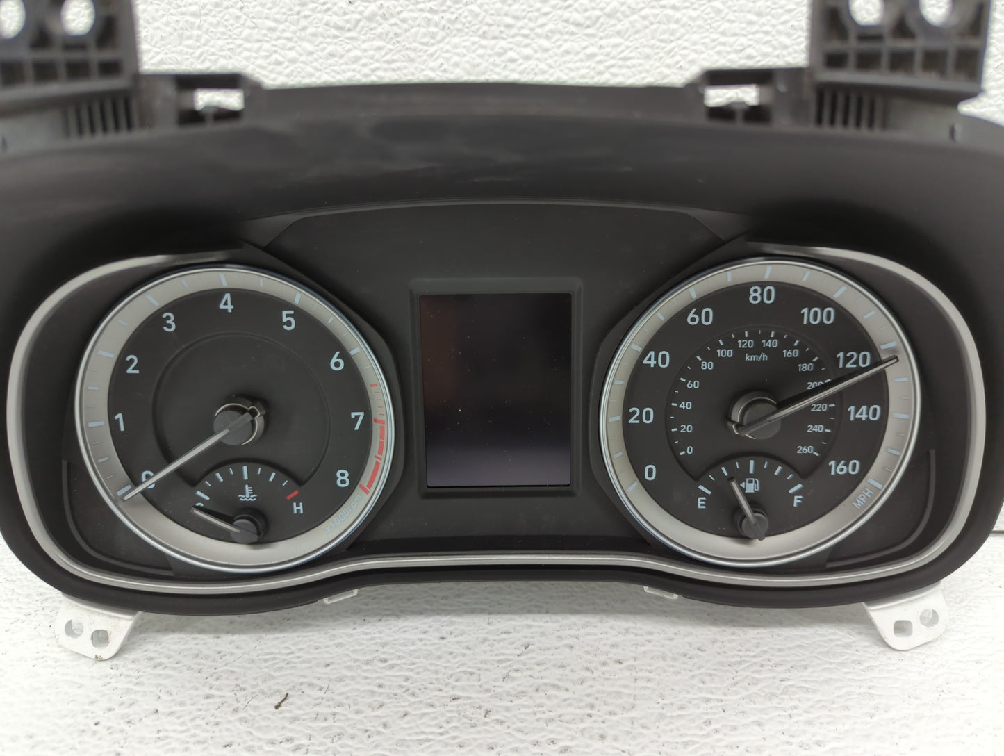 2018-2021 Hyundai Kona Instrument Cluster Speedometer Gauges P/N:94011J9080 Fits Fits 2018 2020 2021 OEM Used Auto Parts - O