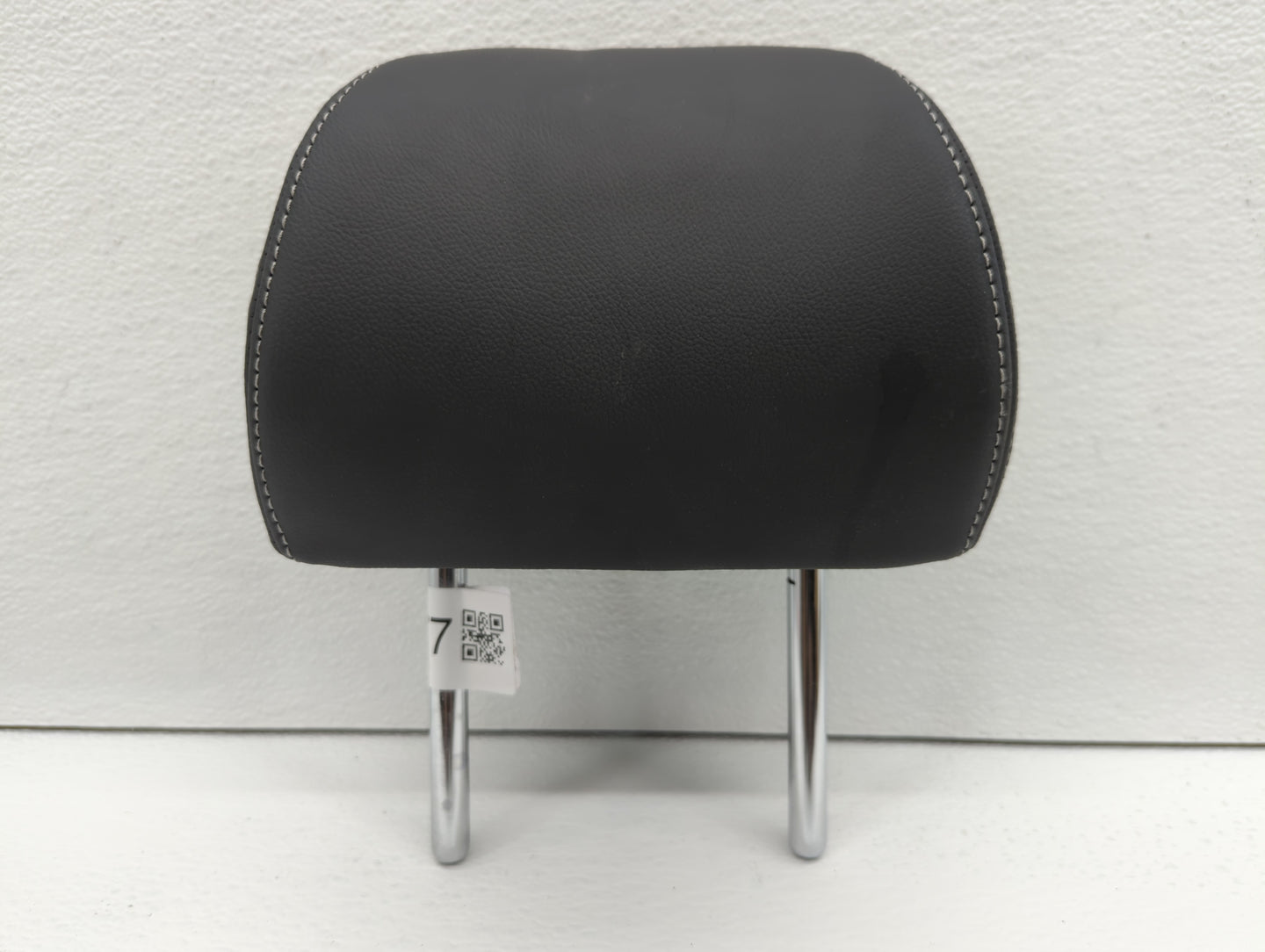 2018-2021 Hyundai Kona Headrest Head Rest Front Driver Passenger Seat - Oemusedautoparts1.com