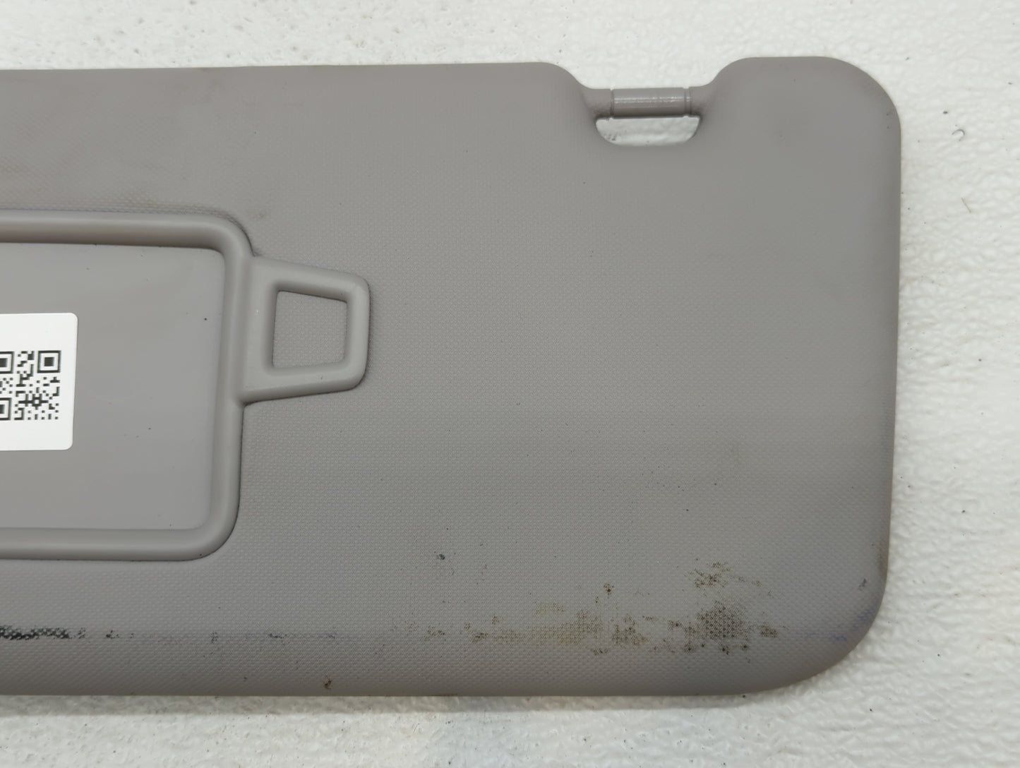 2018-2021 Hyundai Kona Sun Visor Shade Replacement Driver Left Mirror Fits Fits 2018 2019 2020 2021 OEM Used Auto Parts - Oe