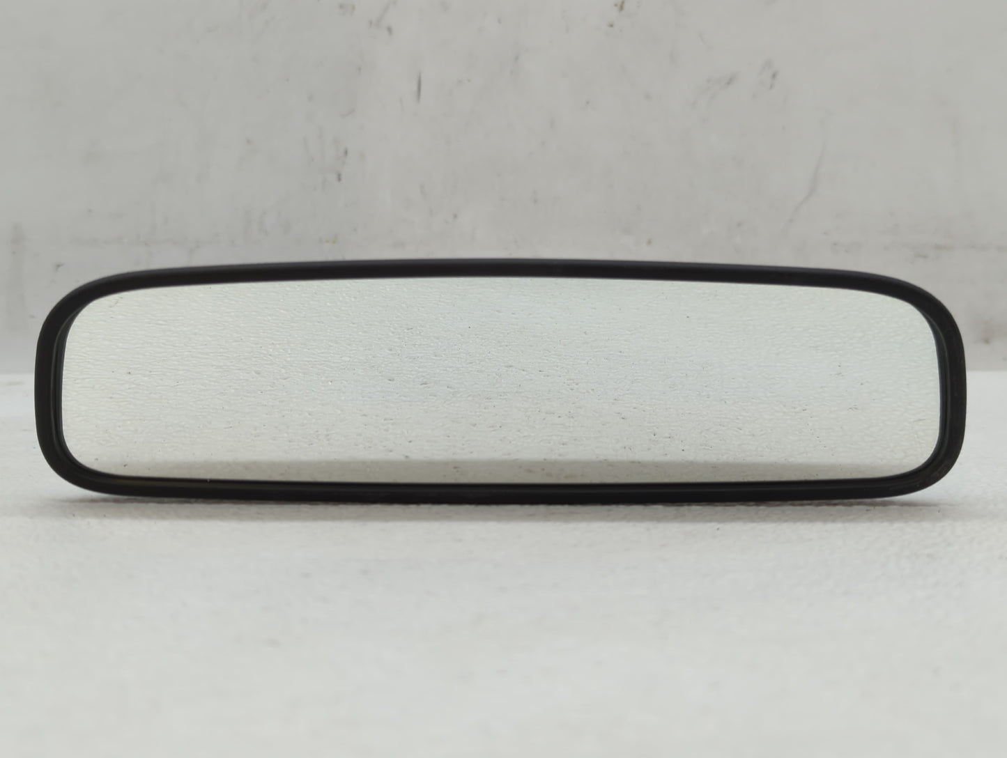 2018-2021 Hyundai Kona Interior Rear View Mirror Replacement OEM P/N:E4012143 Fits OEM Used Auto Parts - Oemusedautoparts1.c
