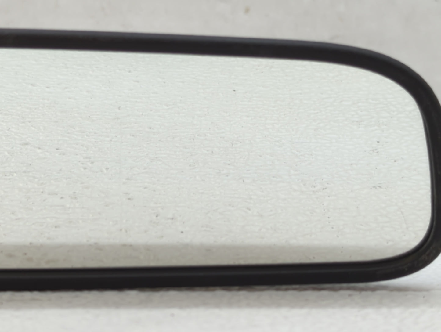 2018-2021 Hyundai Kona Interior Rear View Mirror Replacement OEM P/N:E4012143 Fits OEM Used Auto Parts - Oemusedautoparts1.c