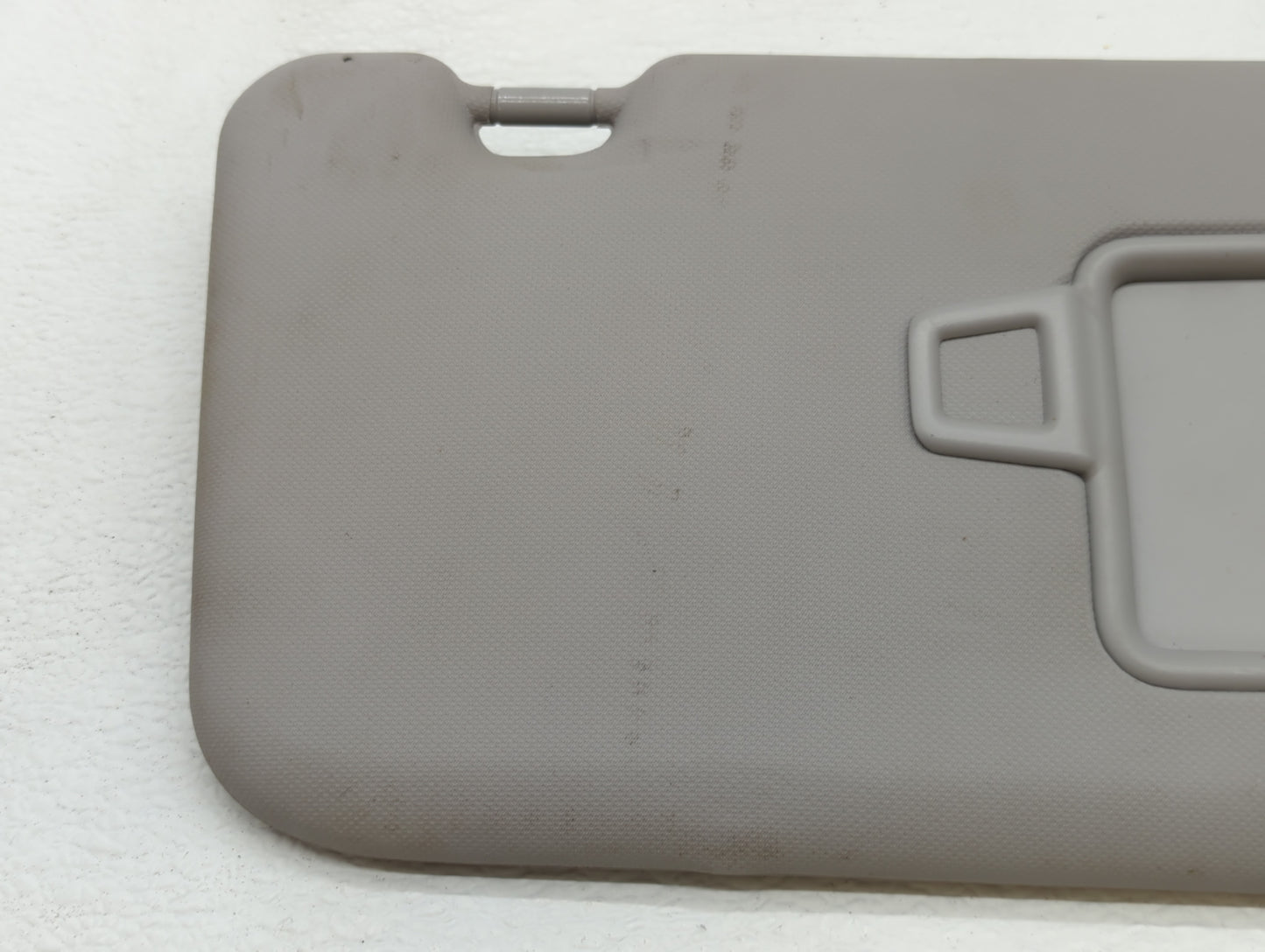 2018-2021 Hyundai Kona Sun Visor Shade Replacement Passenger Right Mirror Fits Fits 2018 2019 2020 2021 OEM Used Auto Parts 