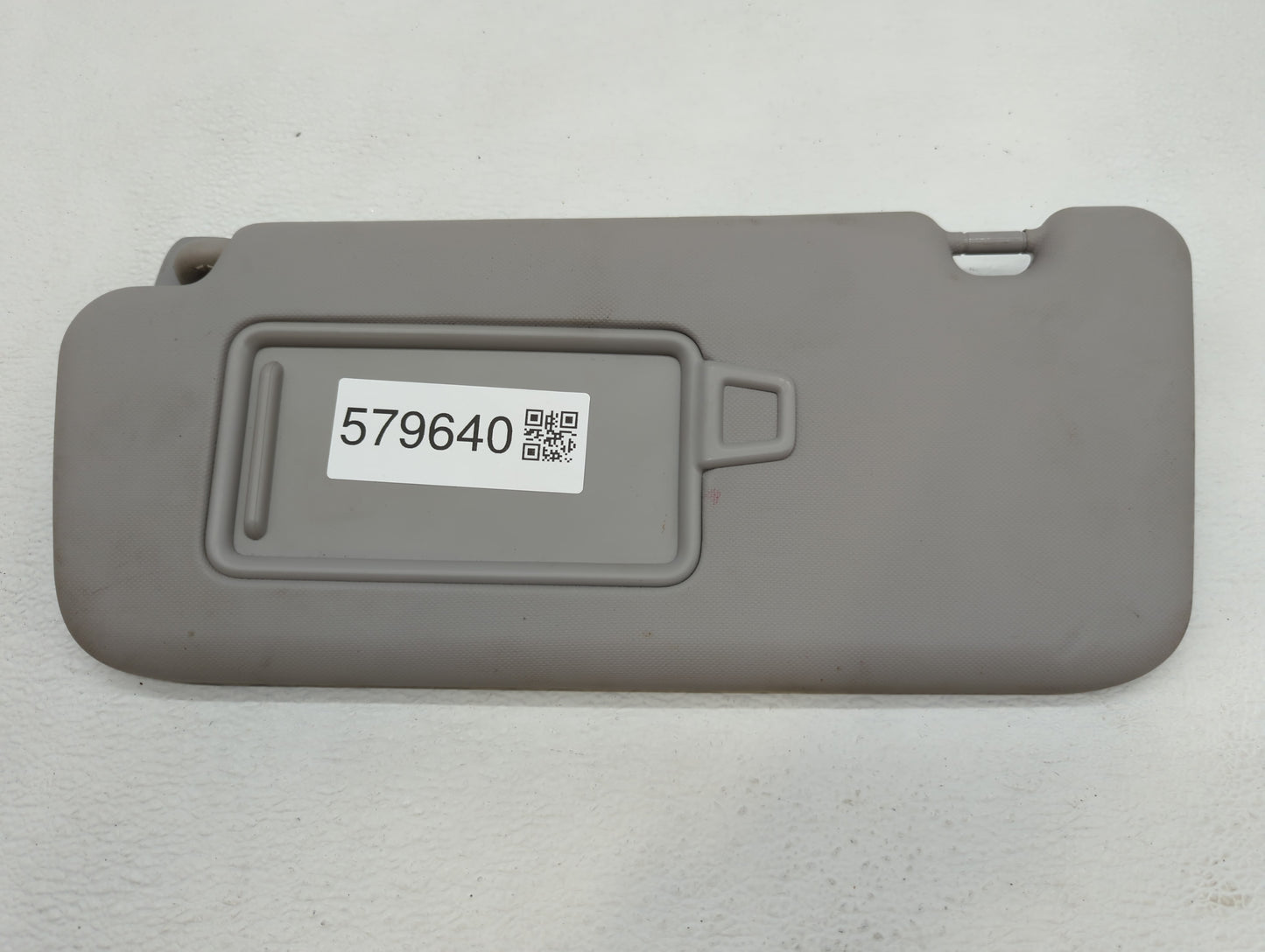2018-2021 Hyundai Kona Sun Visor Shade Replacement Passenger Right Mirror Fits Fits 2018 2019 2020 2021 OEM Used Auto Parts 
