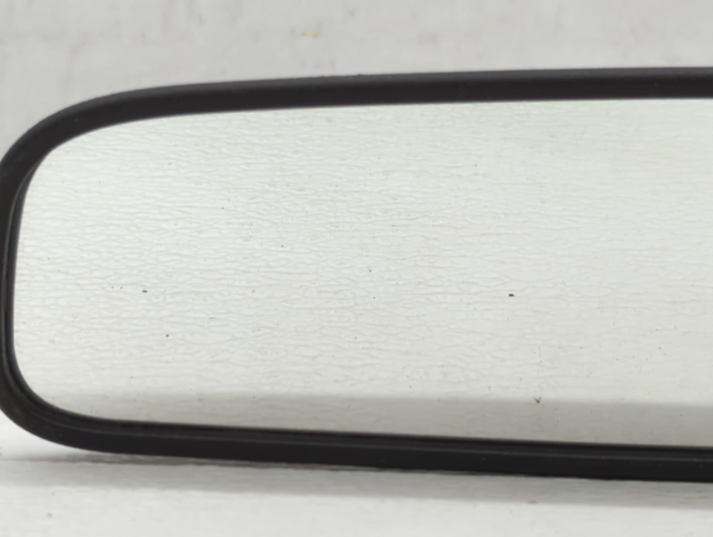 2018-2021 Hyundai Kona Interior Rear View Mirror Replacement OEM P/N:E4012143 Fits OEM Used Auto Parts - Oemusedautoparts1.c