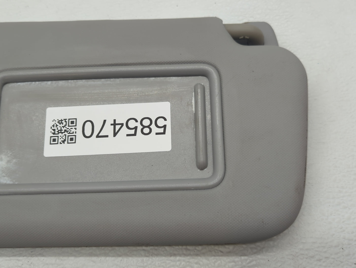2018-2021 Hyundai Kona Sun Visor Shade Replacement Passenger Right Mirror Fits Fits 2018 2019 2020 2021 OEM Used Auto Parts 