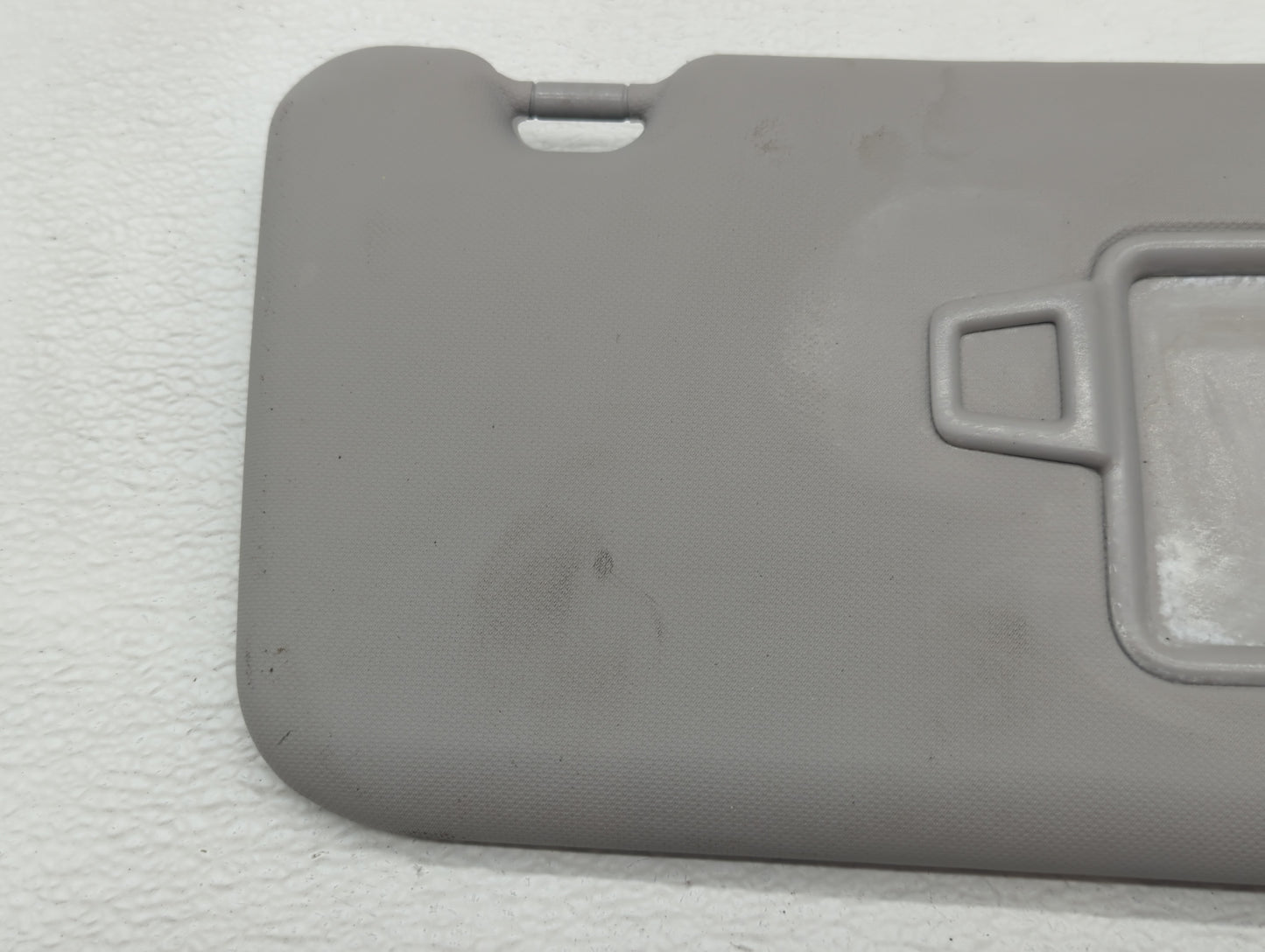 2018-2021 Hyundai Kona Sun Visor Shade Replacement Passenger Right Mirror Fits Fits 2018 2019 2020 2021 OEM Used Auto Parts 