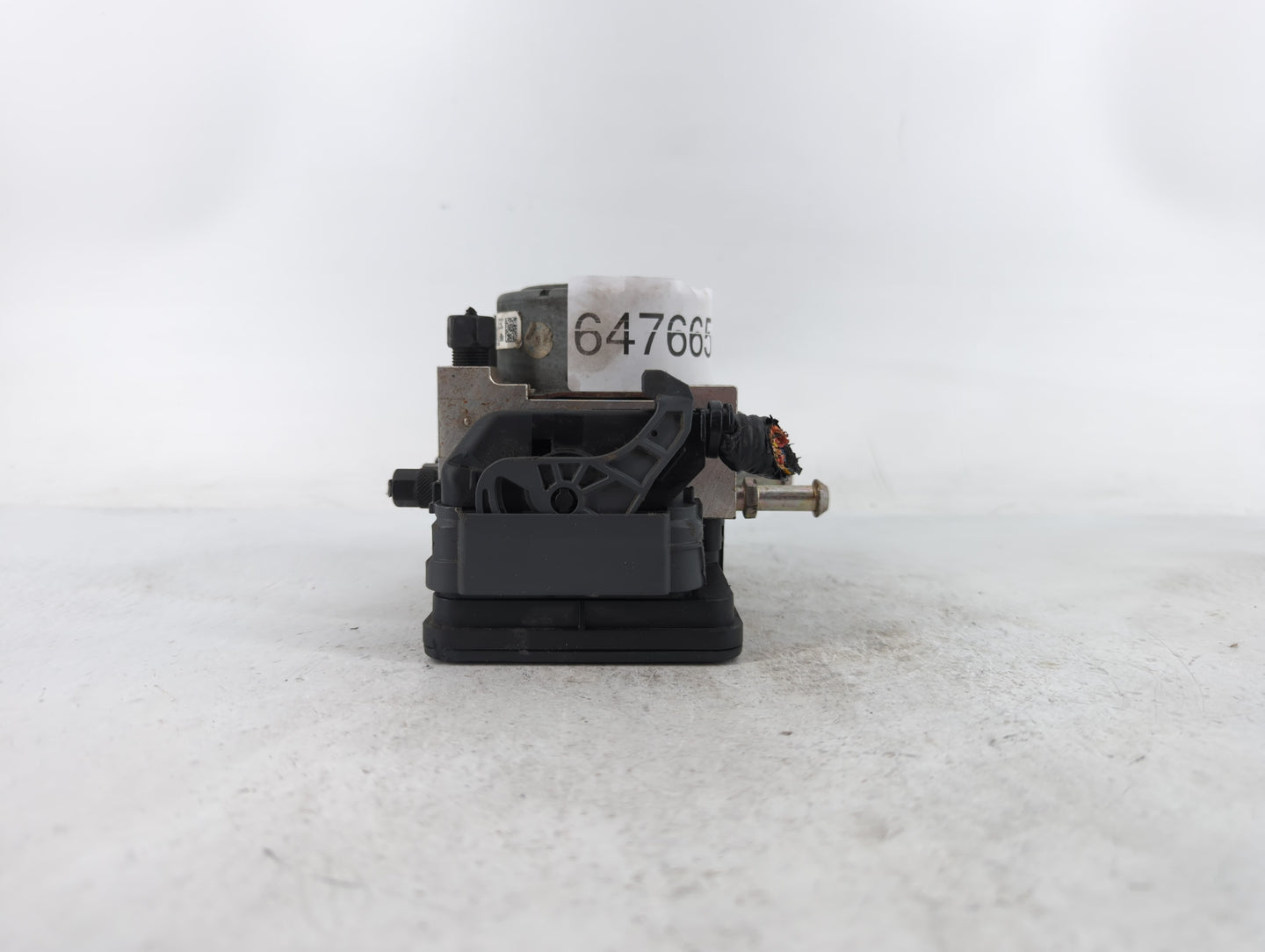 2018-2020 Hyundai Kona ABS Pump Control Module Replacement P/N:58900-J9100 Fits Fits 2018 2019 2020 OEM Used Auto Parts - Oe
