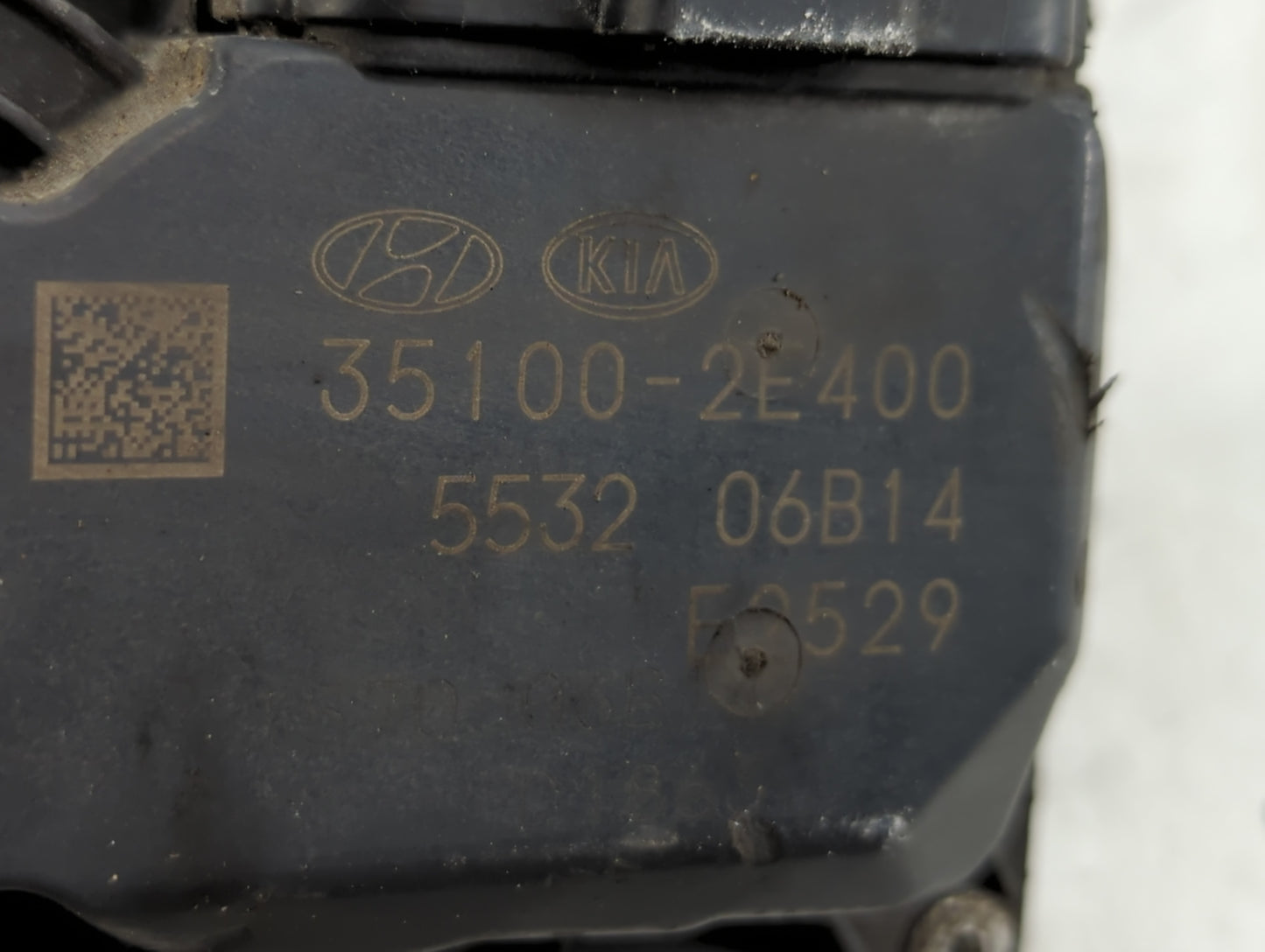 2018-2021 Hyundai Kona Throttle Body P/N:35100-2E400 Fits Fits 2012 2013 2014 2015 2016 2018 2019 2020 2021 OEM Used Auto Pa