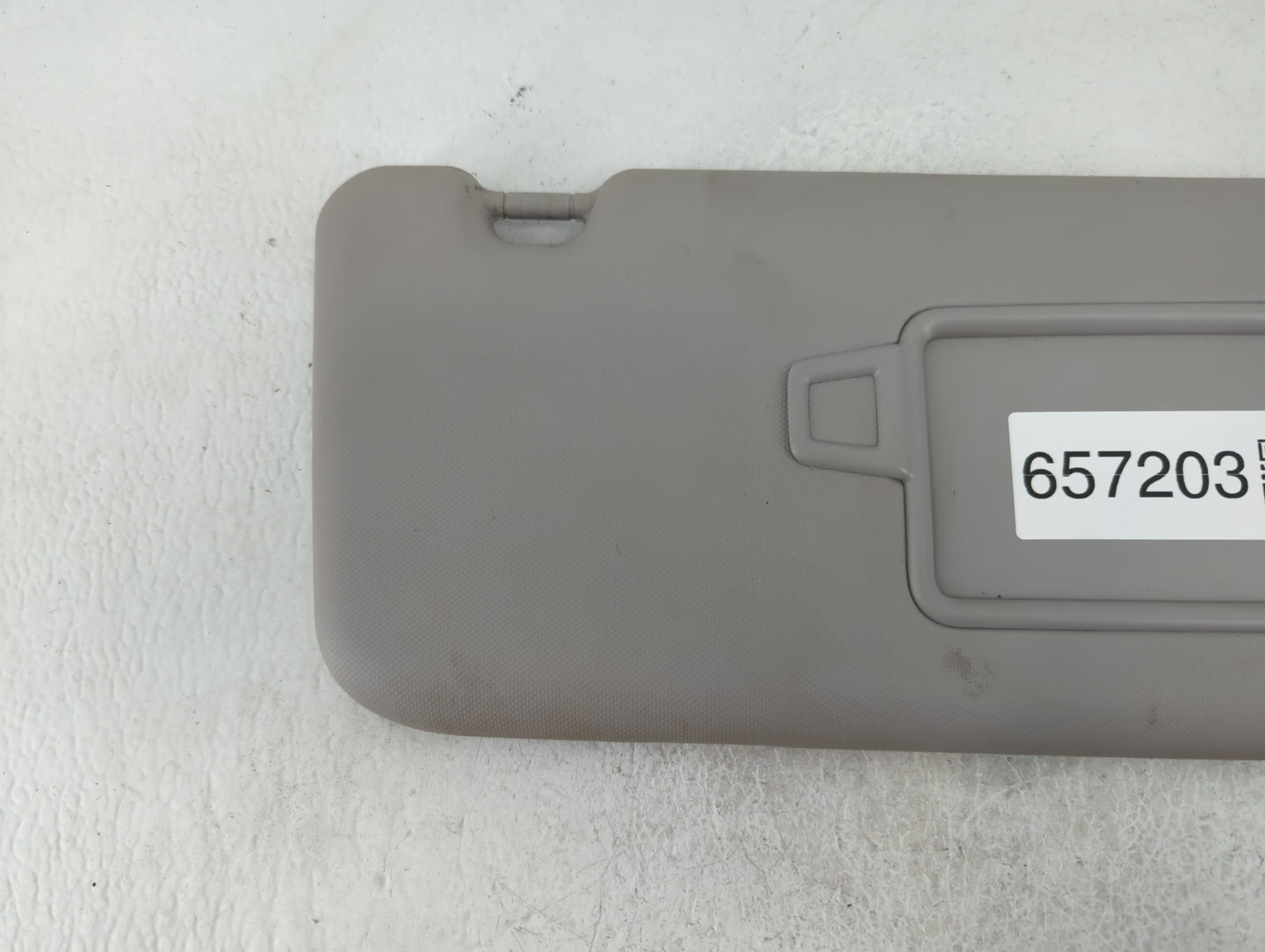 2018-2021 Hyundai Kona Sun Visor Shade Replacement Passenger Right Mirror Fits Fits 2018 2019 2020 2021 OEM Used Auto Parts 