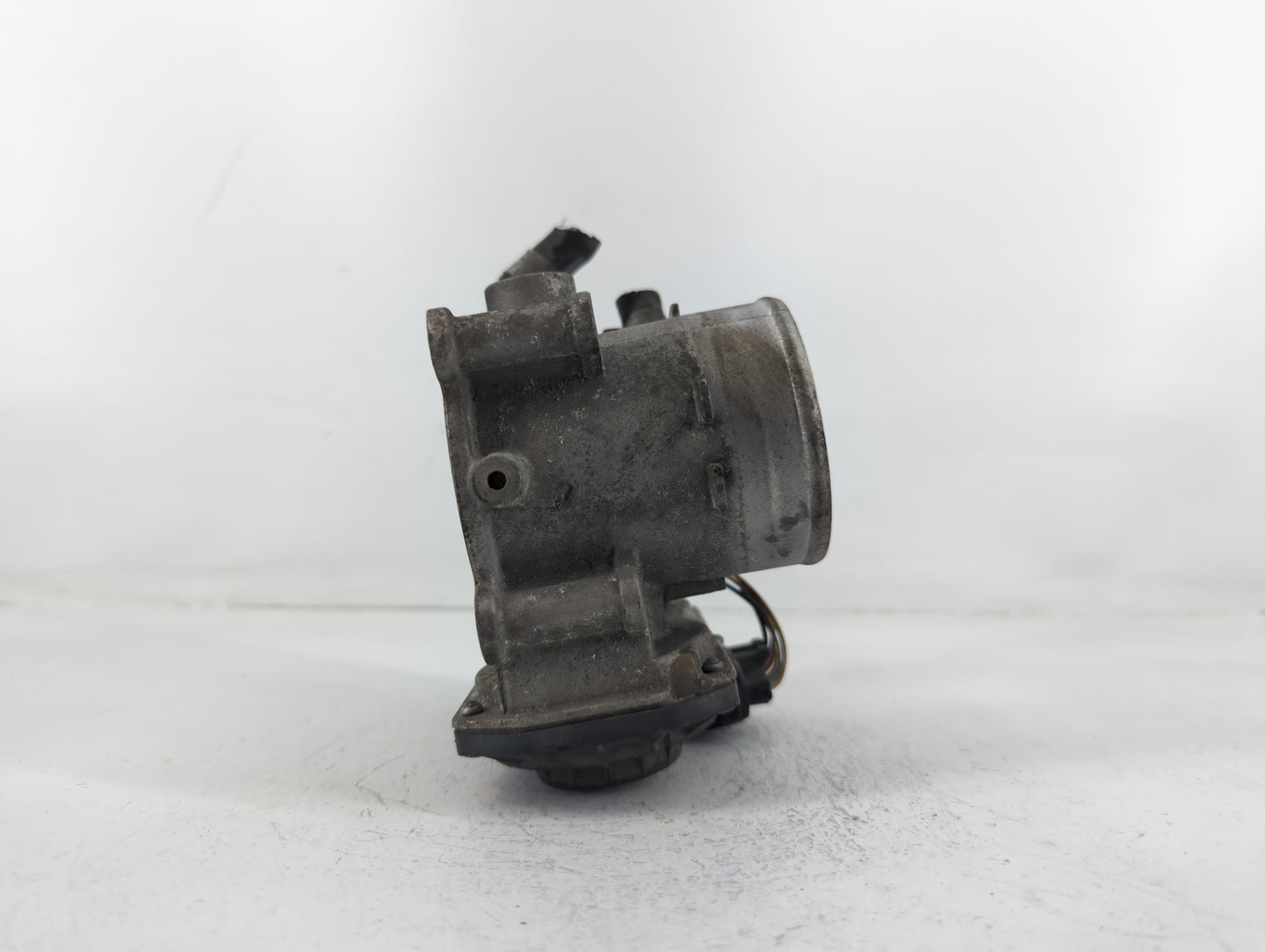 2018-2021 Hyundai Kona Throttle Body P/N:5532 05B17 35100-2E400 Fits Fits 2012 2013 2014 2015 2016 2018 2019 2020 2021 OEM U