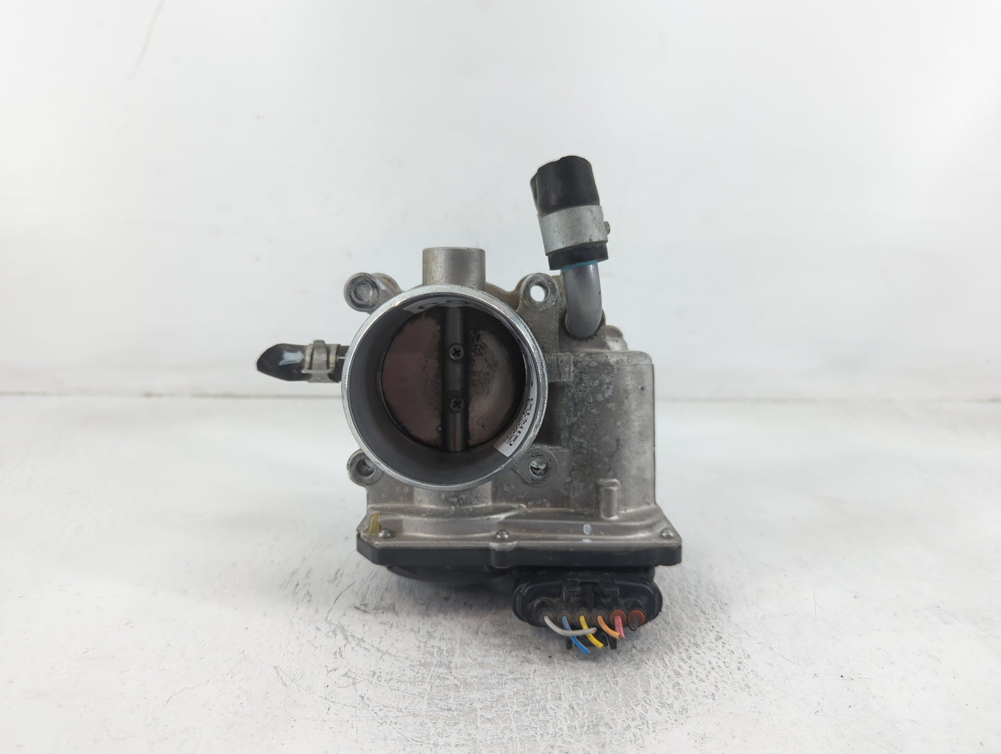 2018-2021 Hyundai Kona Throttle Body P/N:5830 12U01 35100-2B340 Fits Fits 2015 2016 2017 2018 2019 2020 2021 2022 OEM Used A