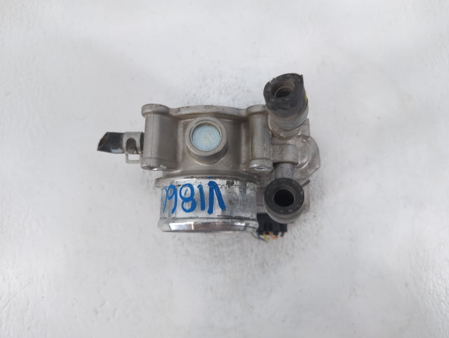 2018-2021 Hyundai Kona Throttle Body P/N:5830 12U01 35100-2B340 Fits Fits 2015 2016 2017 2018 2019 2020 2021 2022 OEM Used A