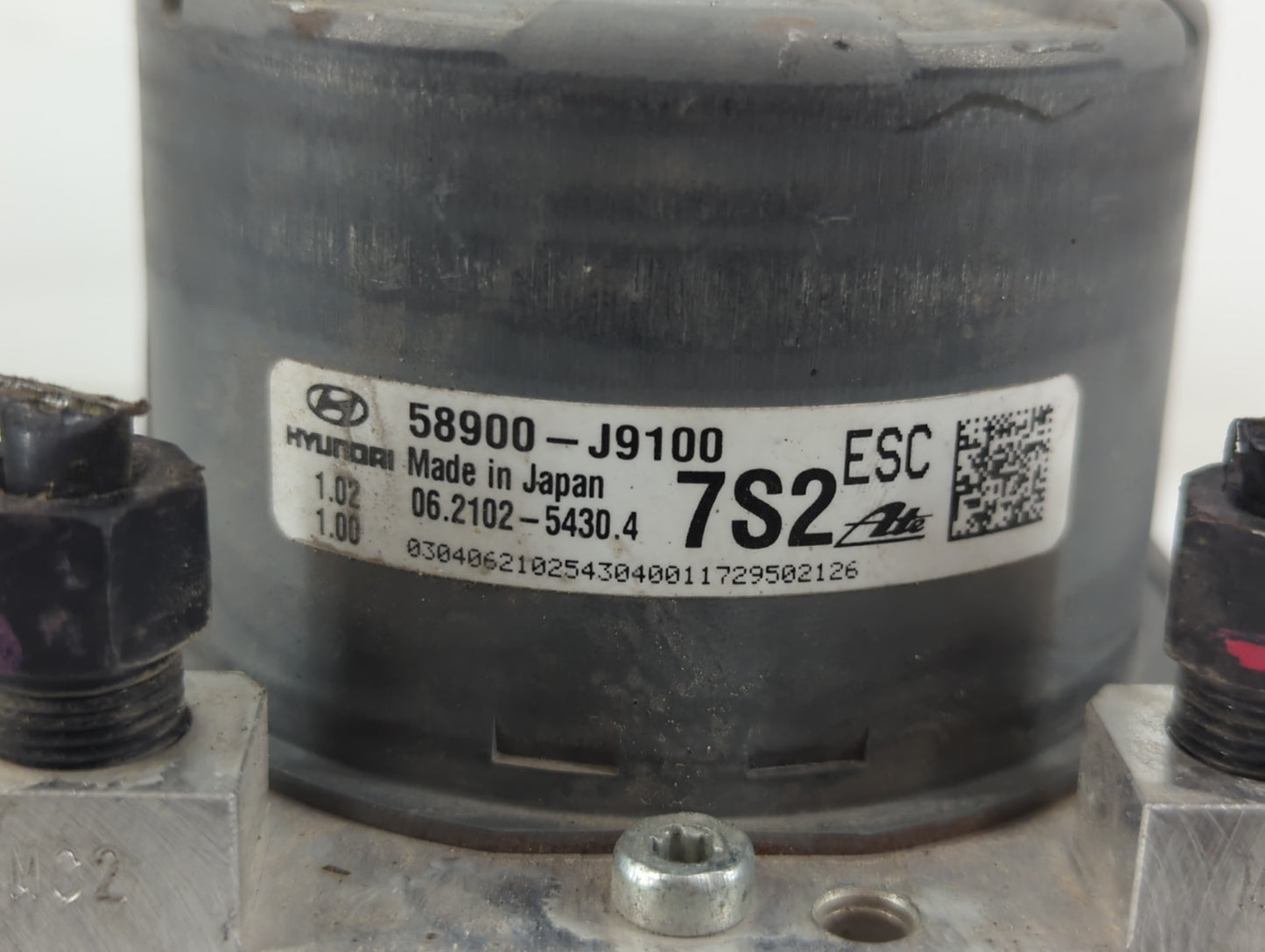 2018-2021 Hyundai Kona ABS Pump Control Module Replacement P/N:58900-J9100 Fits Fits 2018 2019 2020 2021 OEM Used Auto Parts