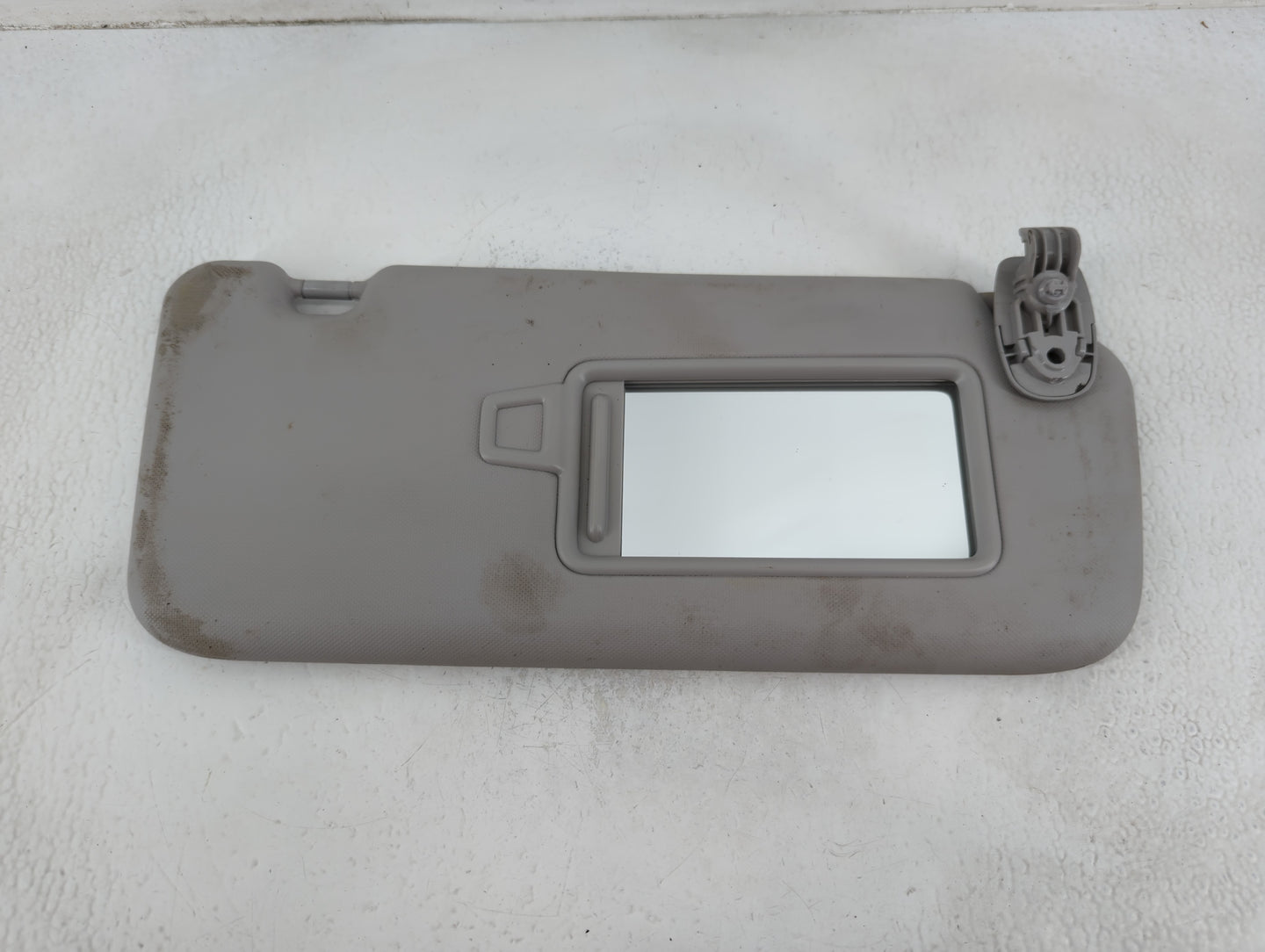 2018-2021 Hyundai Kona Sun Visor Shade Replacement Passenger Right Mirror Fits Fits 2018 2019 2020 2021 OEM Used Auto Parts 