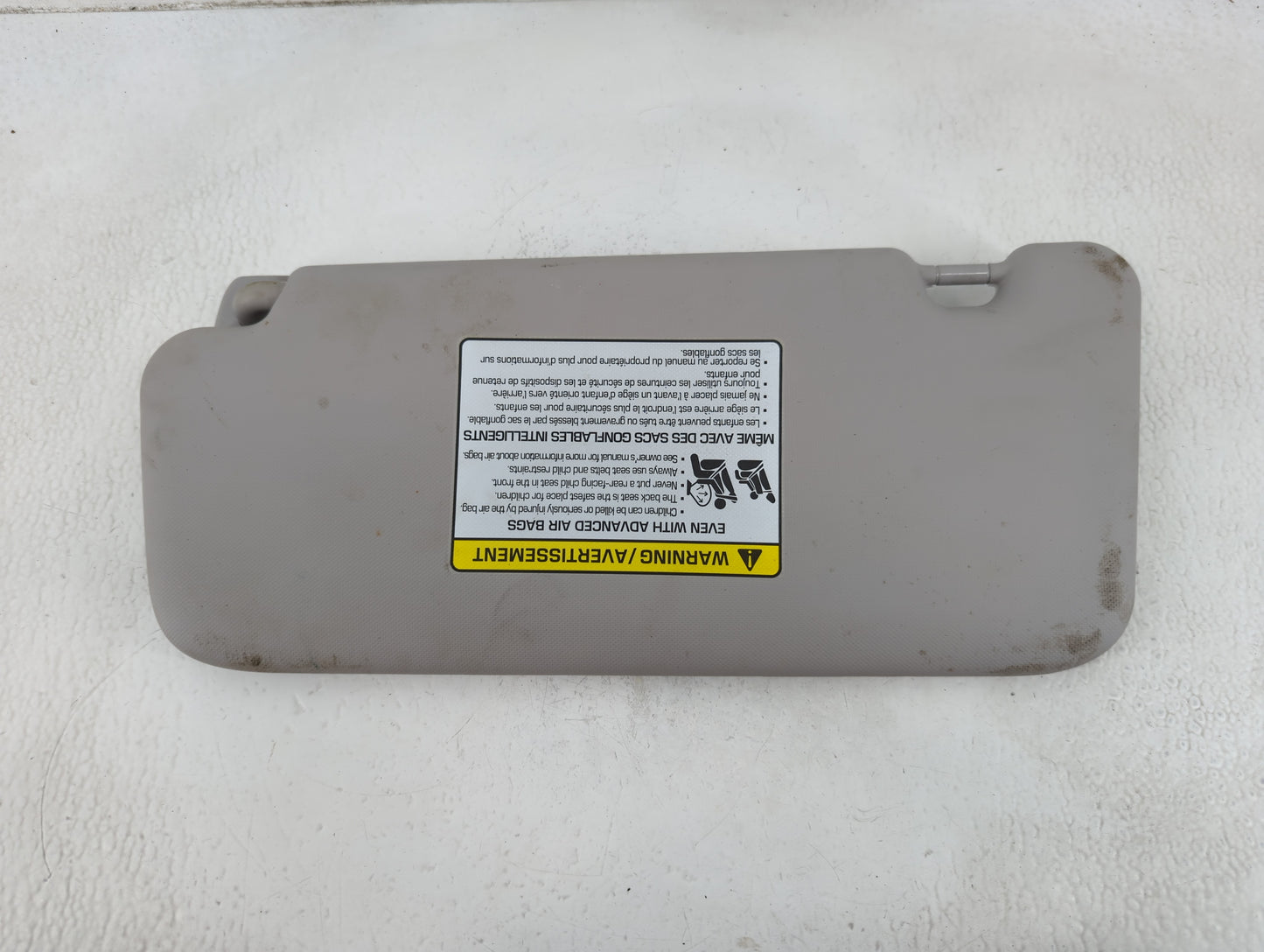 2018-2021 Hyundai Kona Sun Visor Shade Replacement Passenger Right Mirror Fits Fits 2018 2019 2020 2021 OEM Used Auto Parts 