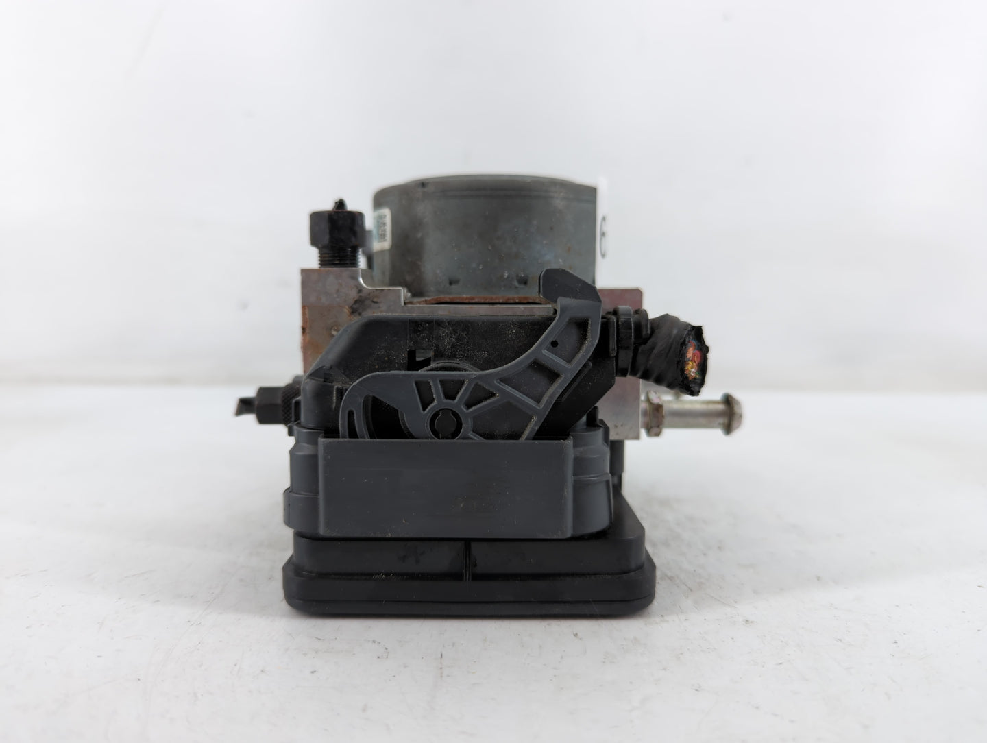 2018-2020 Hyundai Kona ABS Pump Control Module Replacement P/N:58900-J9000 Fits Fits 2018 2019 2020 OEM Used Auto Parts - Oe