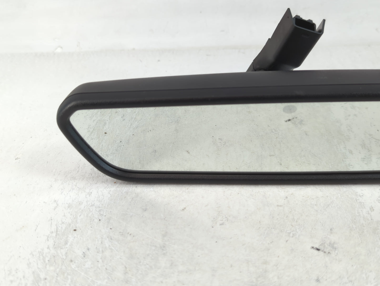 2018-2022 Hyundai Kona Interior Rear View Mirror Replacement OEM P/N:E11048576 Fits Fits 2018 2019 2020 2021 2022 OEM Used A