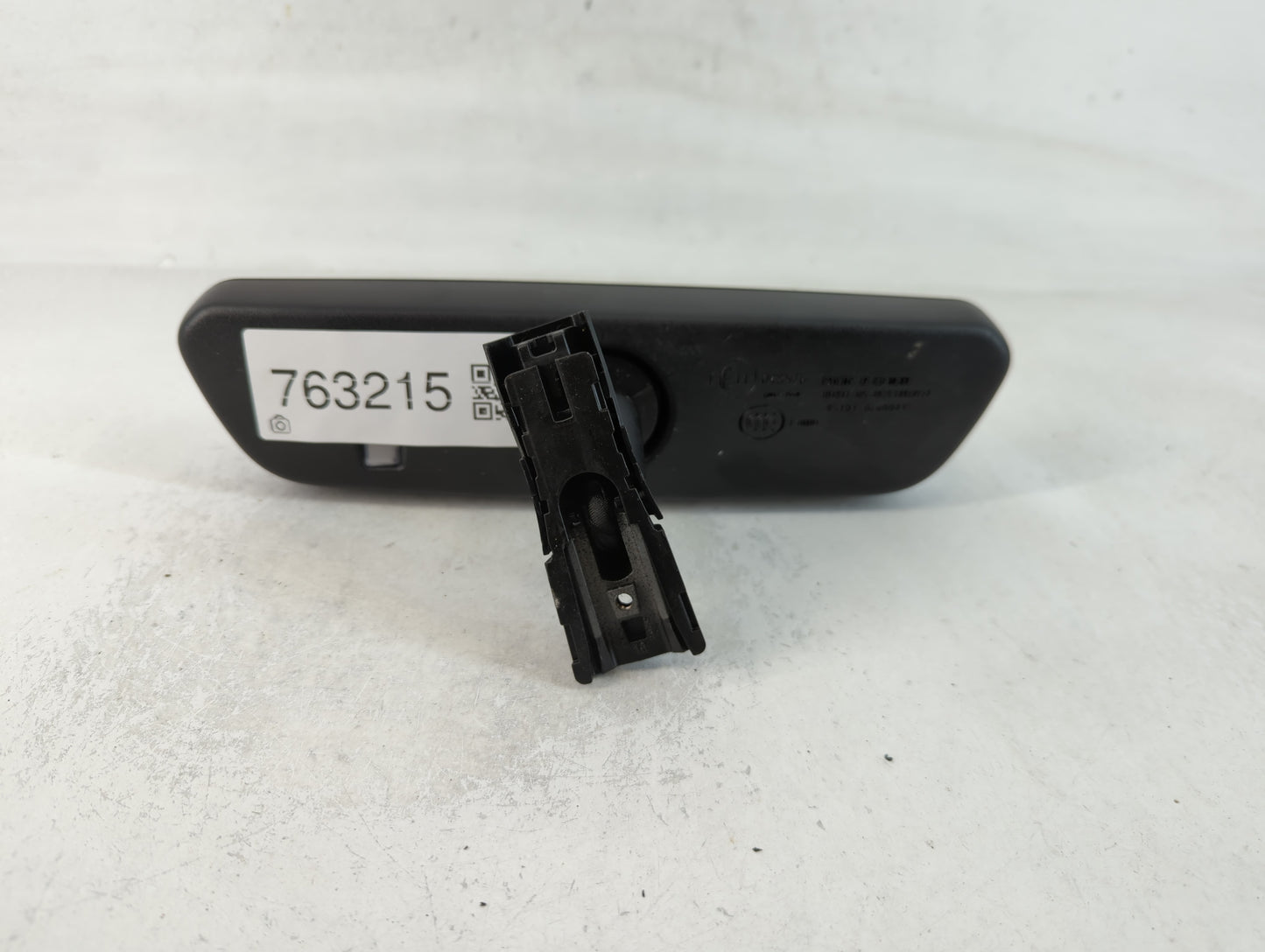 2018-2022 Hyundai Kona Interior Rear View Mirror Replacement OEM P/N:E11048576 Fits Fits 2018 2019 2020 2021 2022 OEM Used A