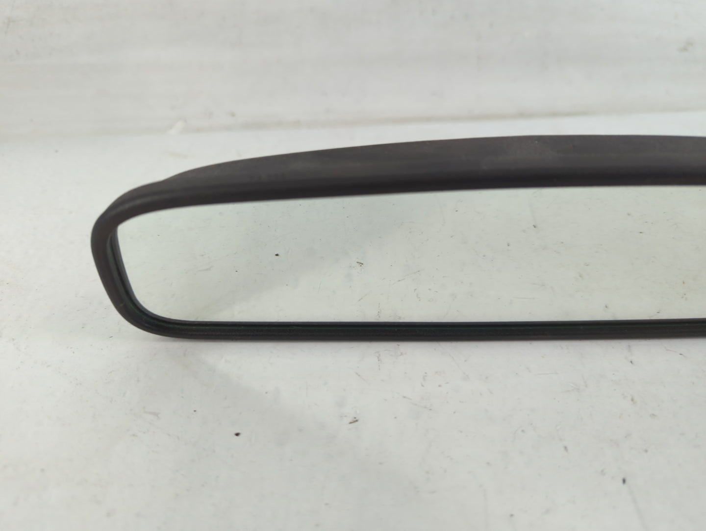 2018-2021 Hyundai Kona Interior Rear View Mirror Replacement OEM P/N:E4012143 Fits OEM Used Auto Parts - Oemusedautoparts1.c