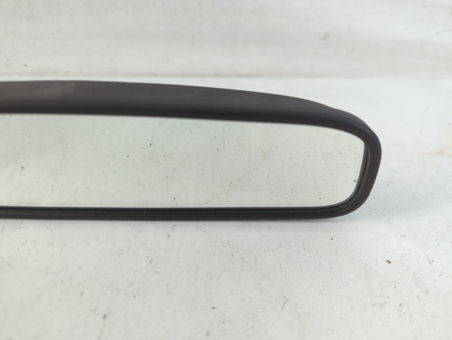 2018-2021 Hyundai Kona Interior Rear View Mirror Replacement OEM P/N:E4012143 Fits OEM Used Auto Parts - Oemusedautoparts1.c