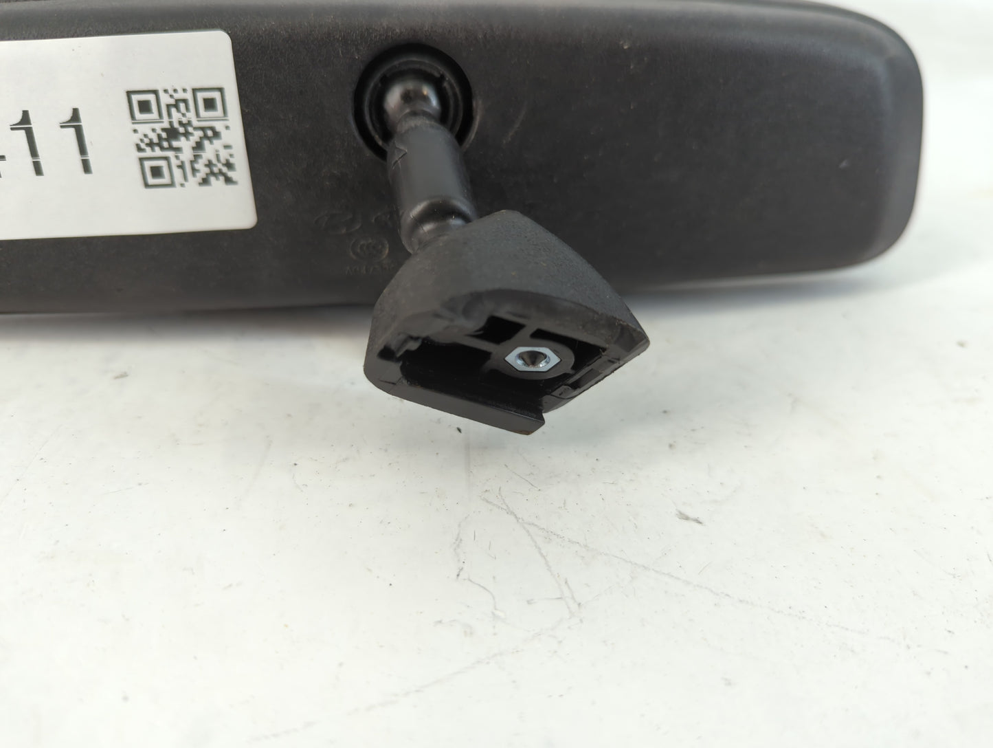 2018-2021 Hyundai Kona Interior Rear View Mirror Replacement OEM P/N:E4012143 Fits OEM Used Auto Parts - Oemusedautoparts1.c