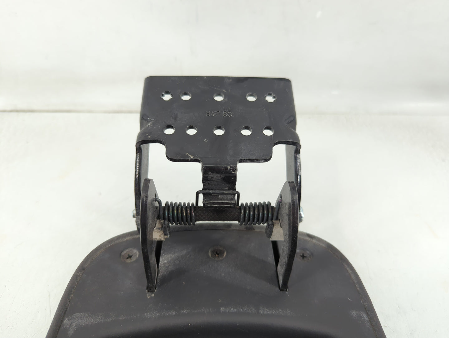 2018-2021 Hyundai Kona Center Console Armrest Cover Lid P/N:OS LWR Fits Fits 2018 2019 2020 2021 OEM Used Auto Parts - Oemus