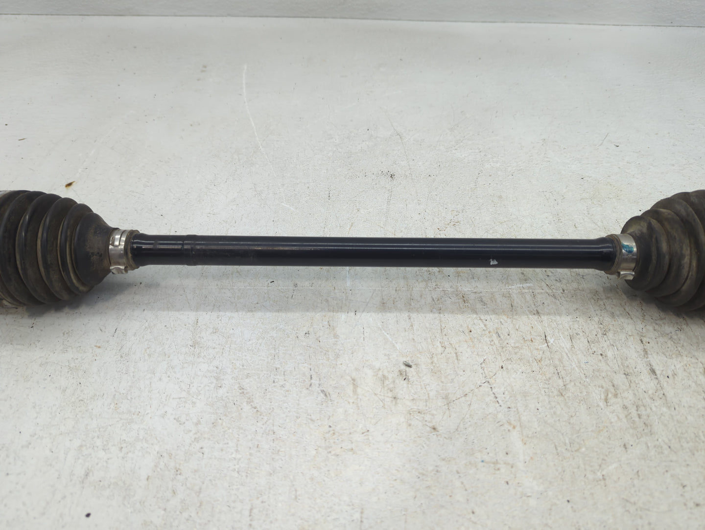 2018-2021 Hyundai Kona Axle Shaft Front Passenger Cv C/v - Oemusedautoparts1.com