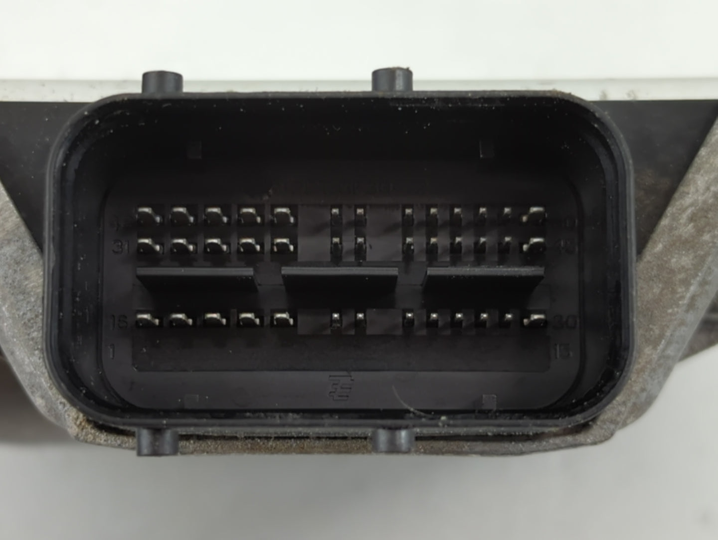 2013-2018 Hyundai Santa Fe PCM Engine Control Computer ECU ECM PCU OEM P/N:39175-3C000 Fits OEM Used Auto Parts - Oemusedaut