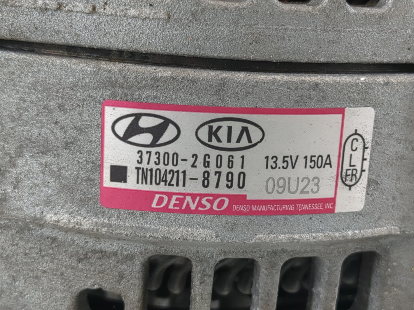 2019-2020 Hyundai Santa Fe Alternator Replacement Generator Charging Assembly Engine OEM P/N:37300-2G061 Fits OEM Used Auto 